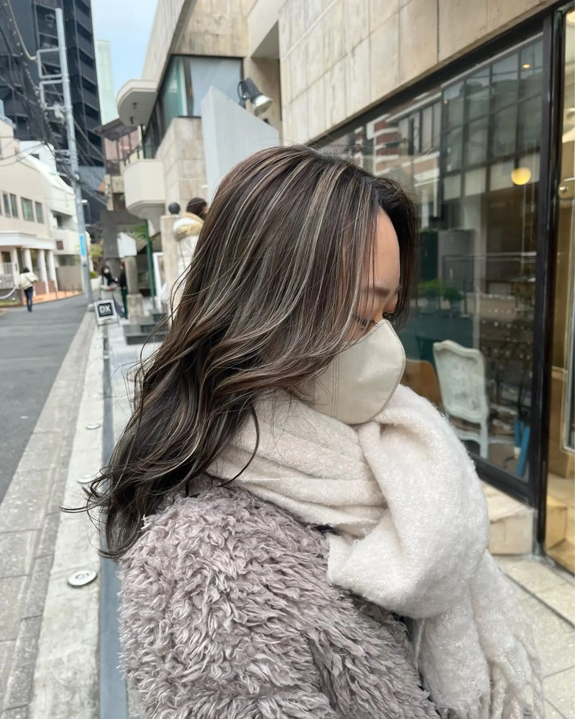 ロング カラー グレージュ ハイライトカラー ハイライト ヘアカラー トリートメント ✨メンズスタイル✨ Daiのヘアスタイル