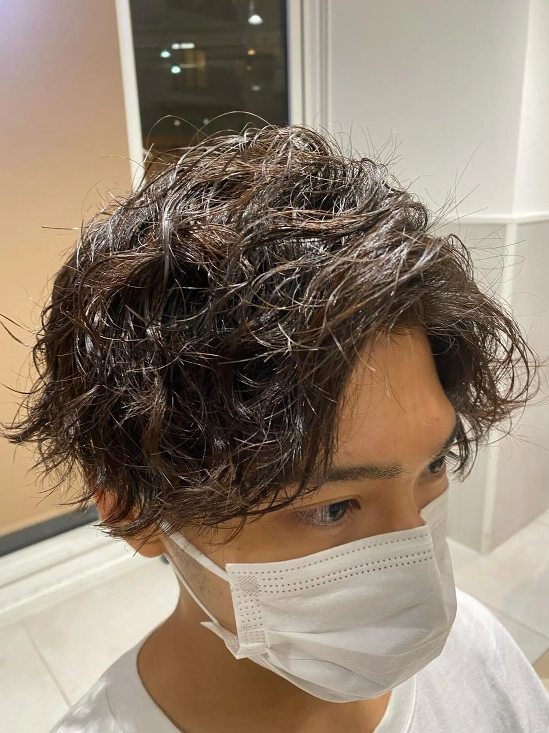 ショート カラー パーマ ヘアアレンジ メンズ カット パーマ メンズパーマの巨匠 鈴木純のヘアスタイル