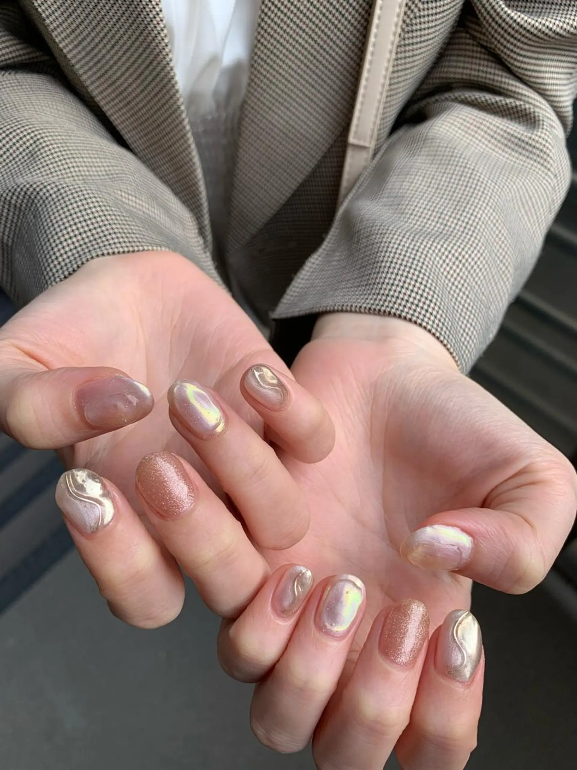 ネイル ニュアンスネイル マキノ ユイのネイルデザイン