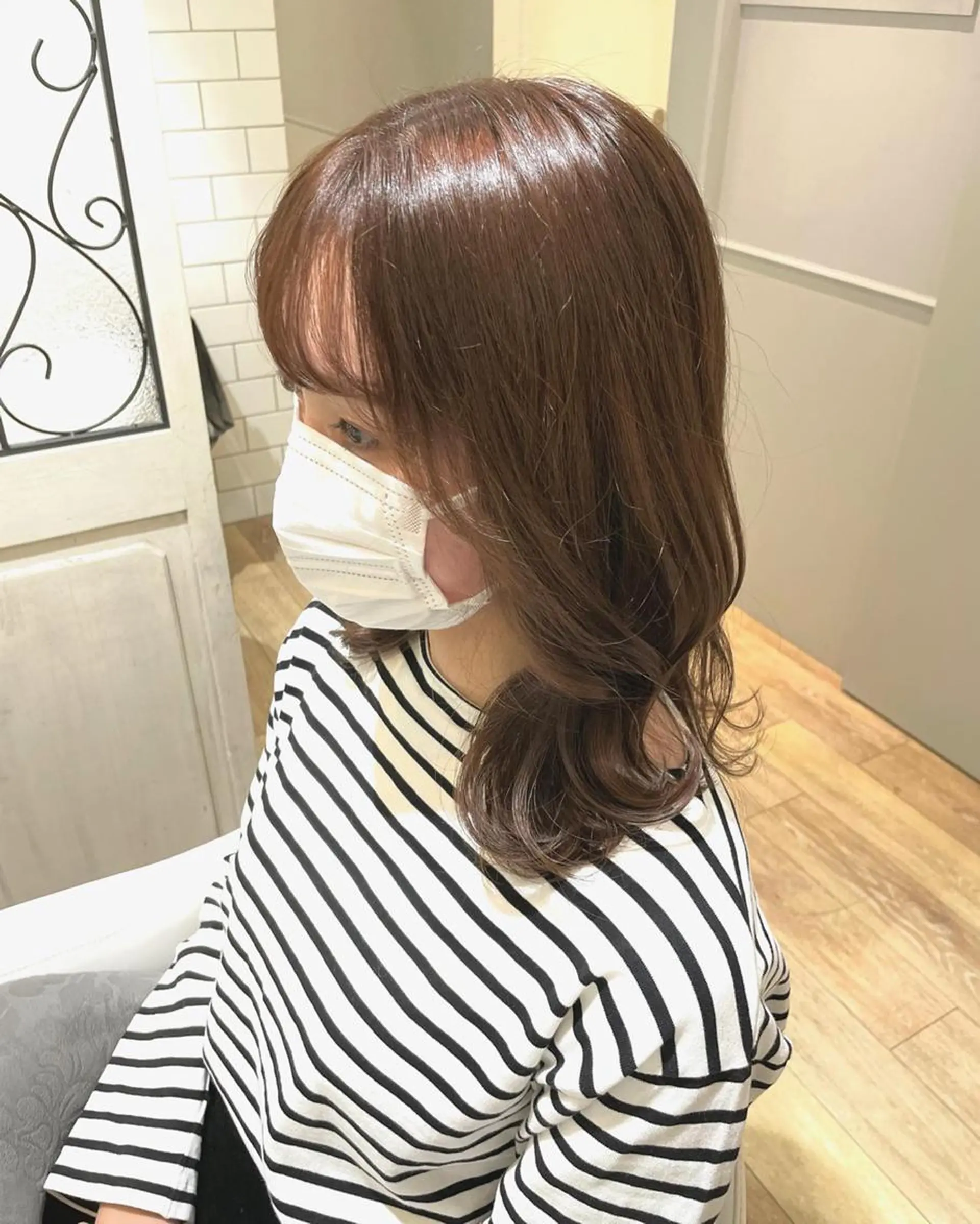 ミディアム カラー パーマ ヘアアレンジ メンズ キッズ ネイル マツエク・マツパ ベージュカラー オレンジ オレンジベージュ イエローカラー カラーマツエク 🫧垢抜けヘア🫧 SHIORIのヘアスタイル