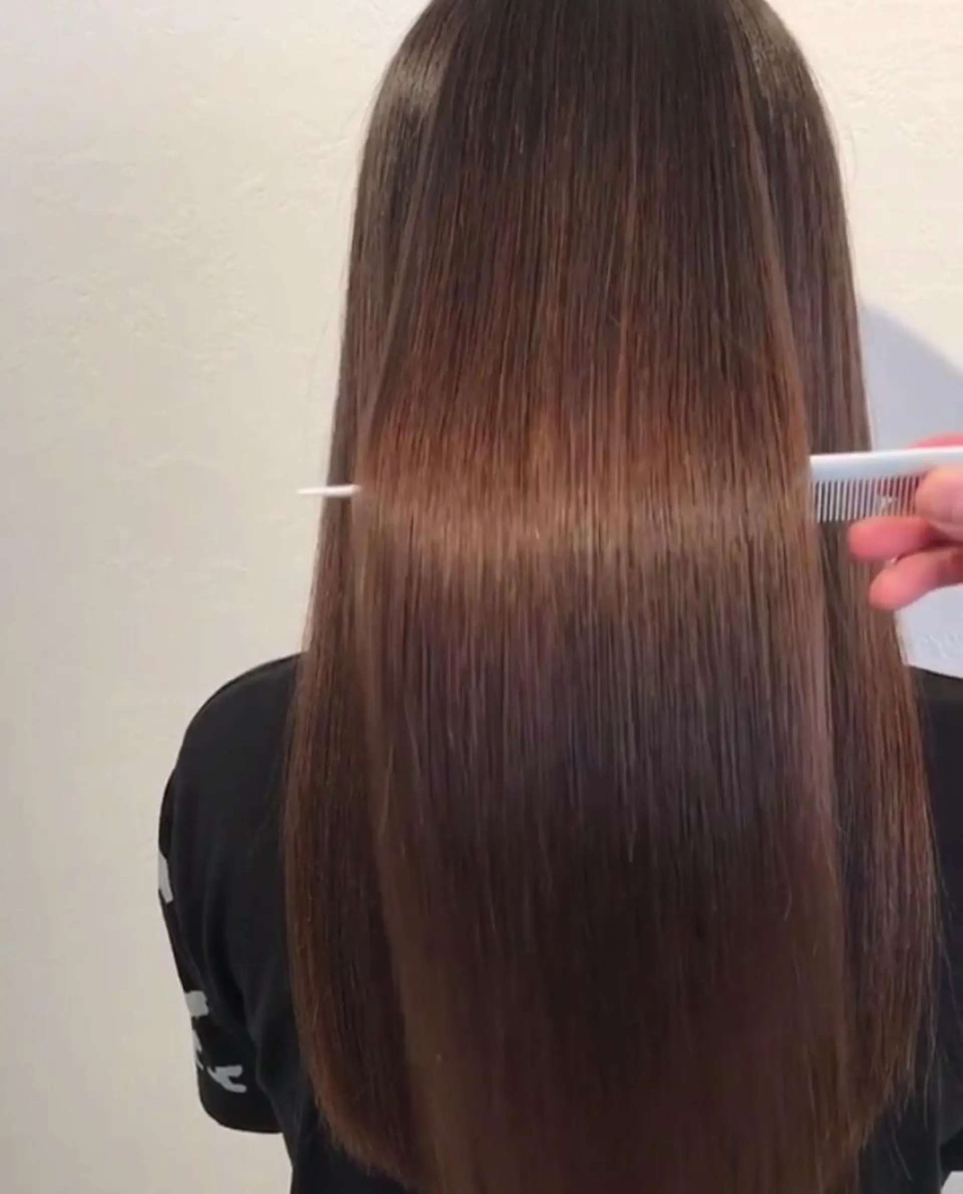 ロング naomi (夜間営業受付中★)のヘアスタイル