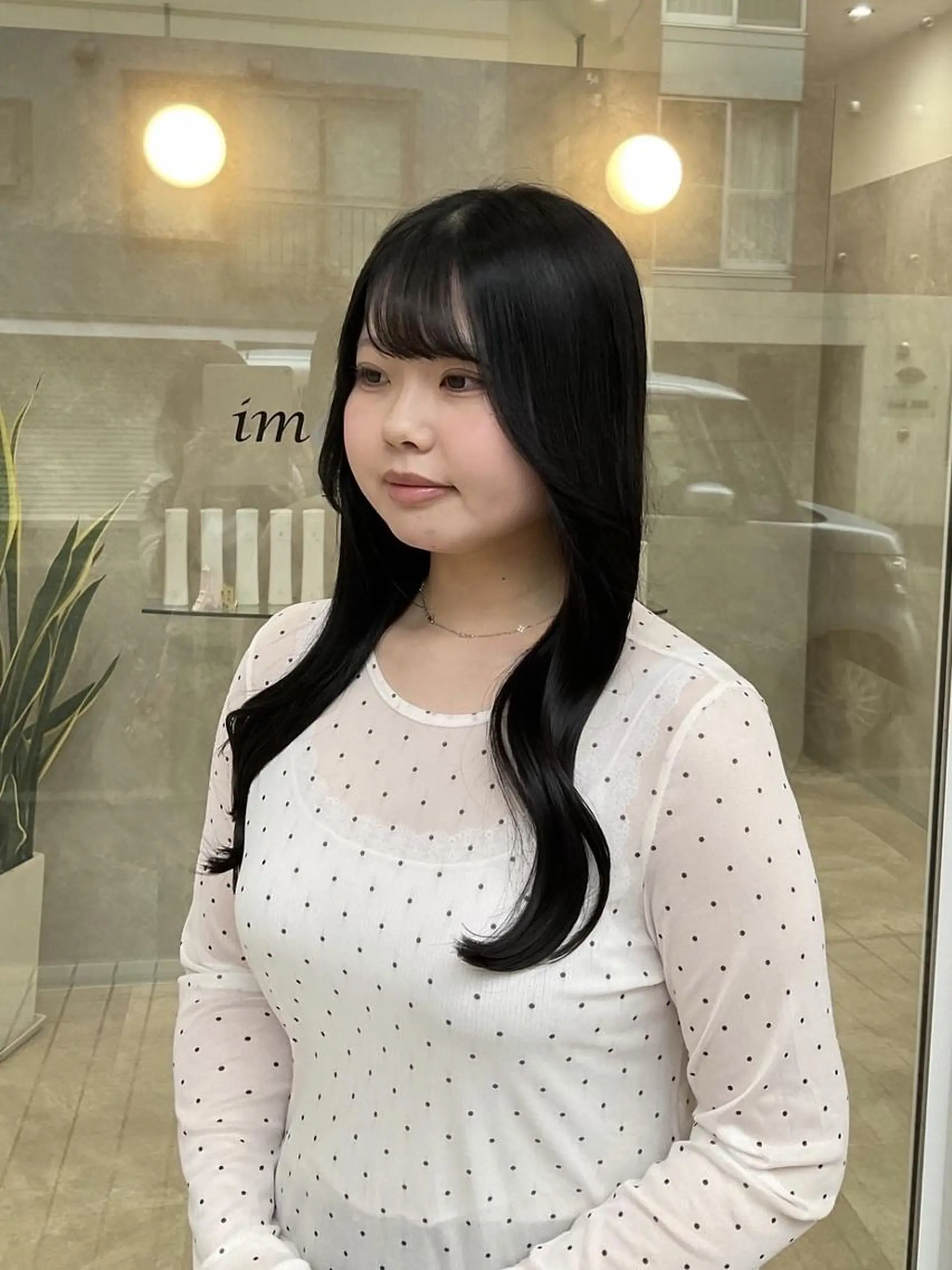 ロング カラー 学生 レイヤーカット トリートメント ヘアカラー トリートメント 韓国ヘアケアブリーチ 莉奈のヘアスタイル