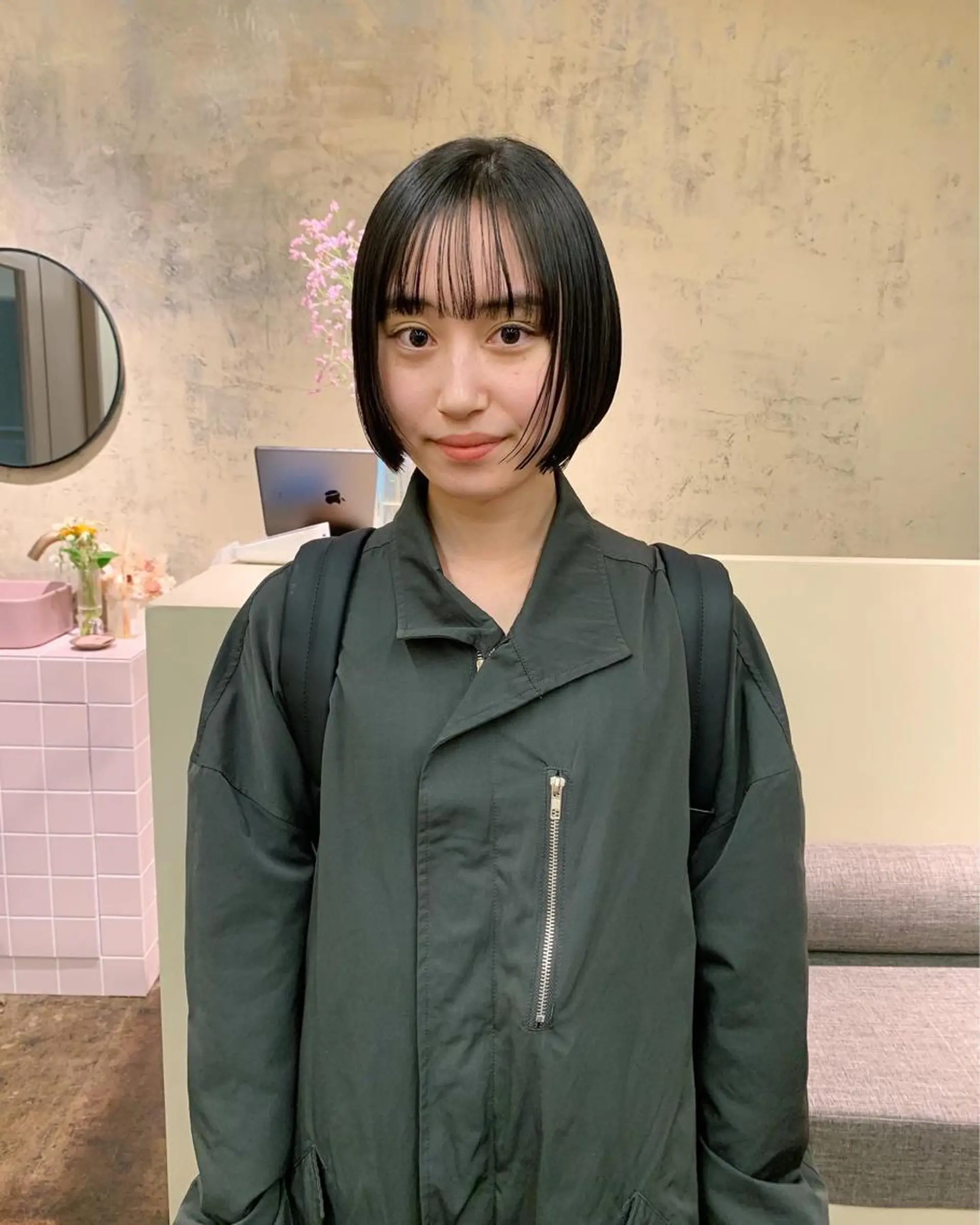 ショート カラー カット yupi🐈‍⬛ レイヤー/パーマのヘアスタイル