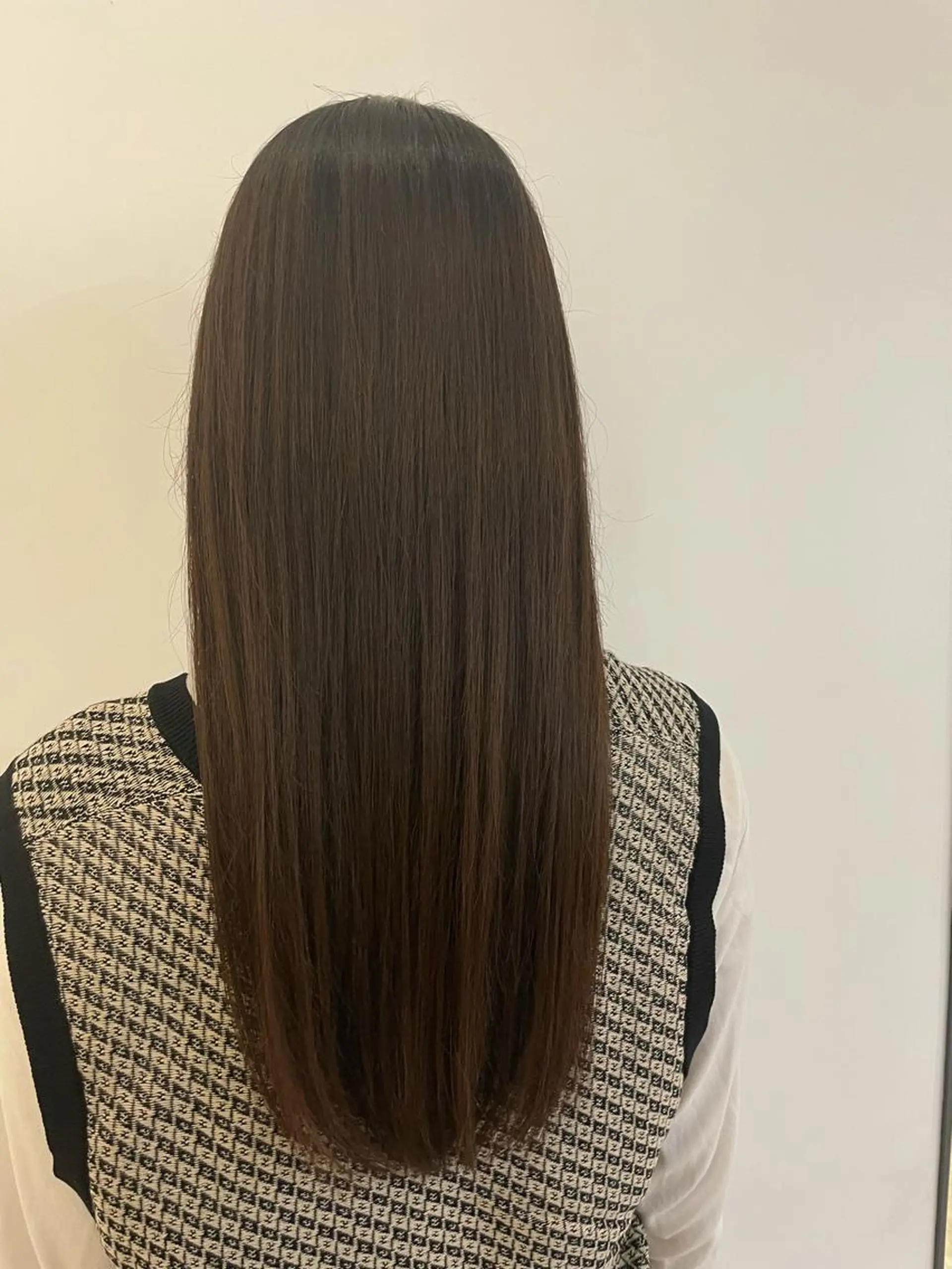 ロング ロング 縮毛矯正 レイヤーカット Kinoのヘアスタイル