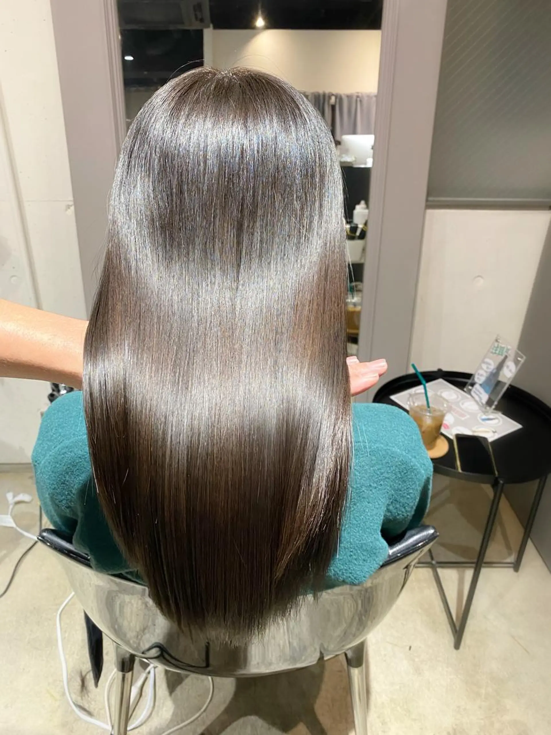 ロング カット ヘアカラー トリートメント ✨日本1の艶髪✨ 佐藤 翔太のヘアスタイル