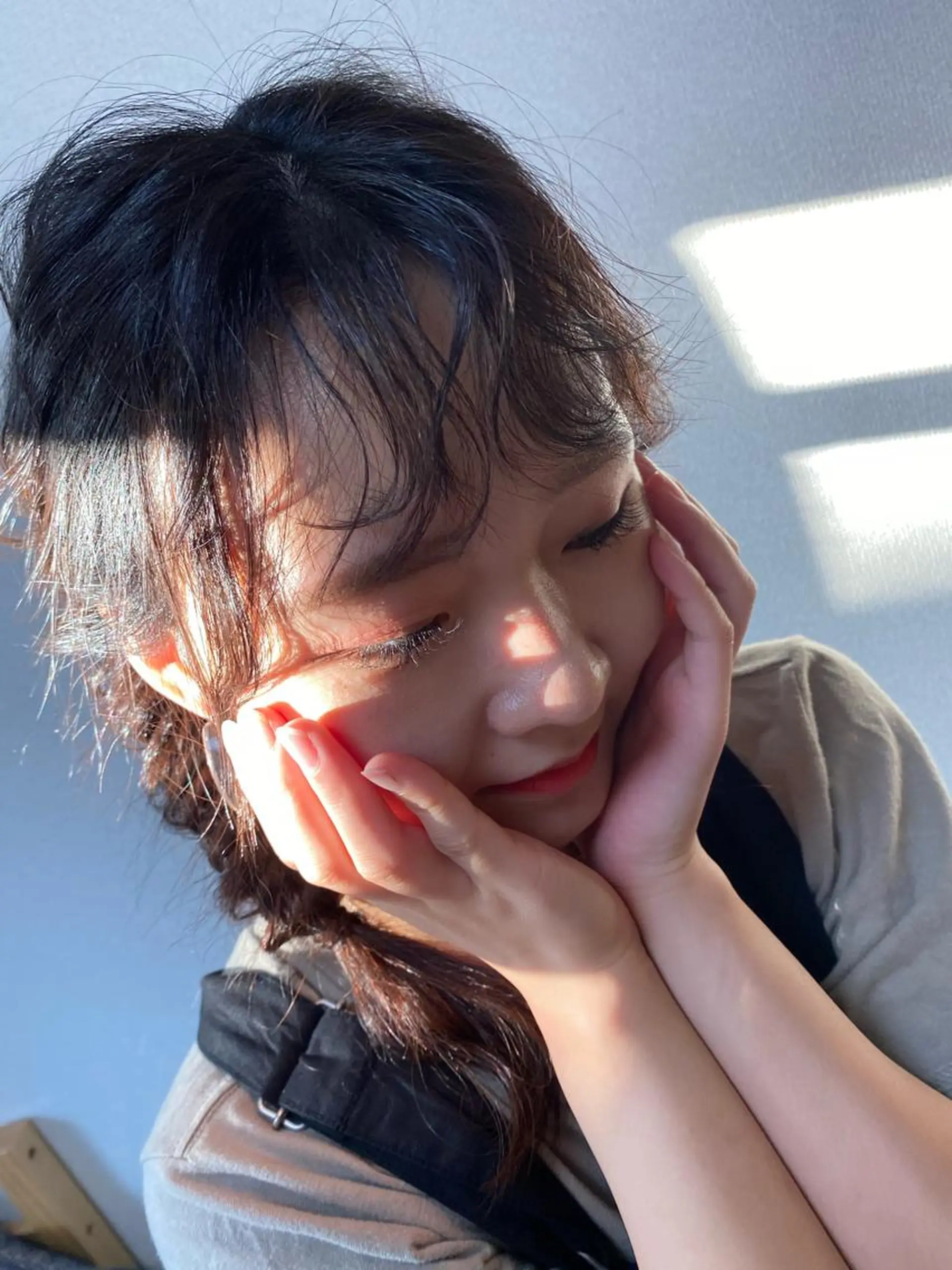 セミロング ヘアアレンジ くせ毛 ヘアセット 川越 輝梨奈のヘアスタイル