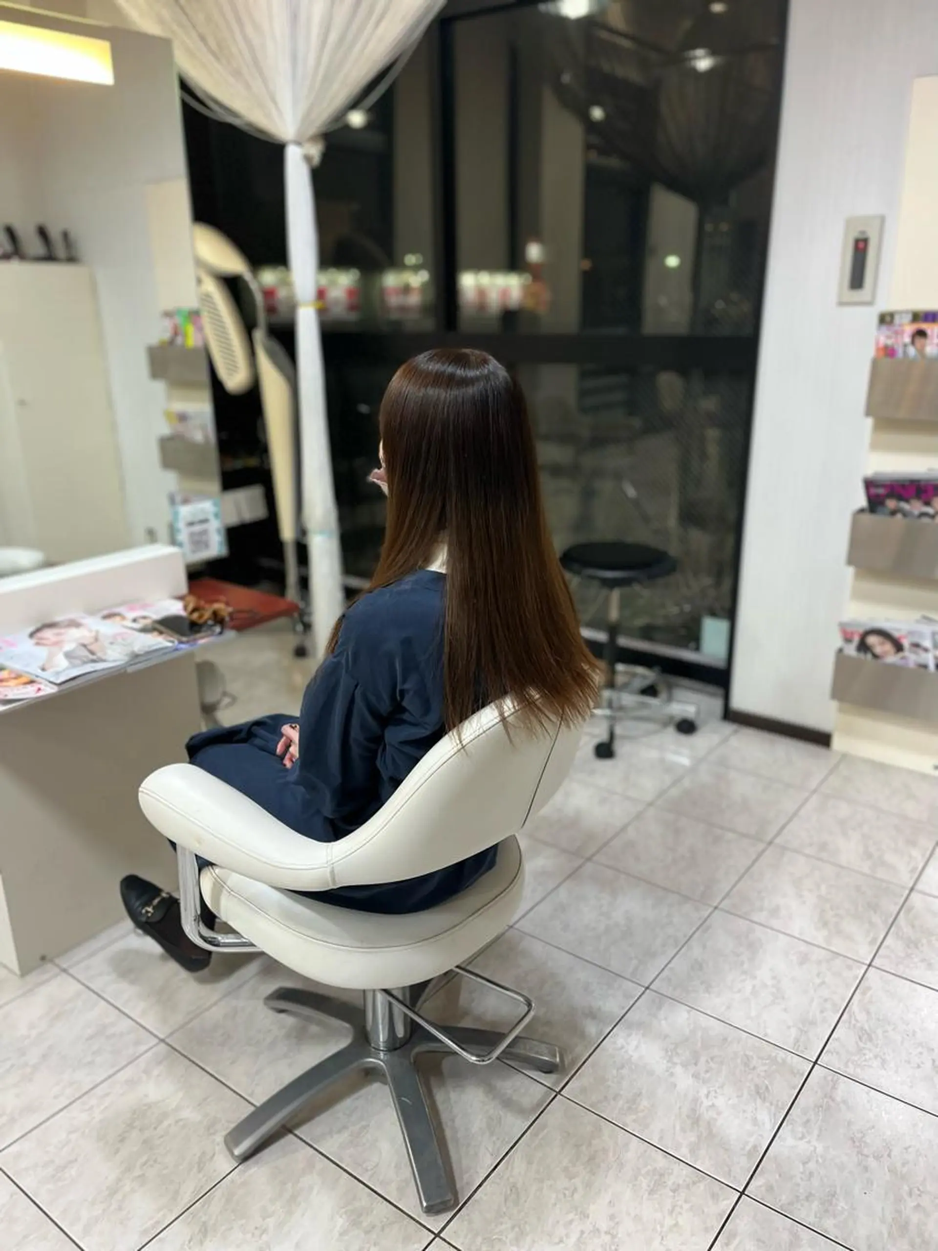 カラー Le Coeur 喜多町　志賀大介のヘアスタイル