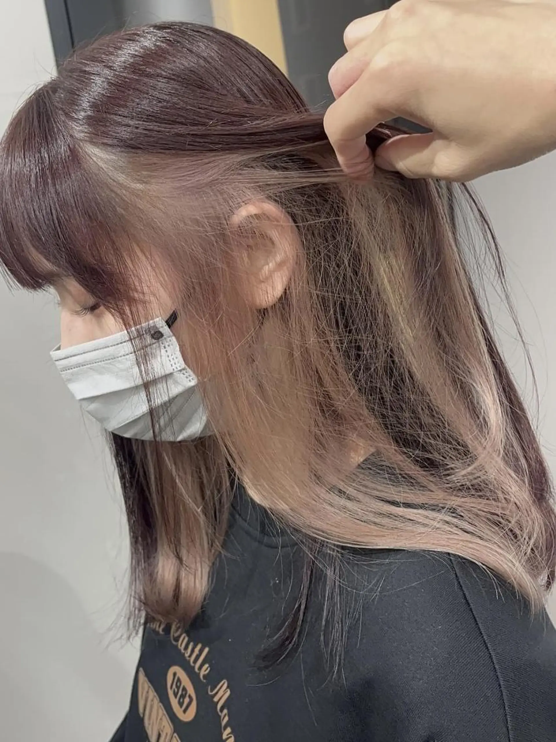 セミロング カラー ✨【公式】 juhl.横浜✨のヘアスタイル