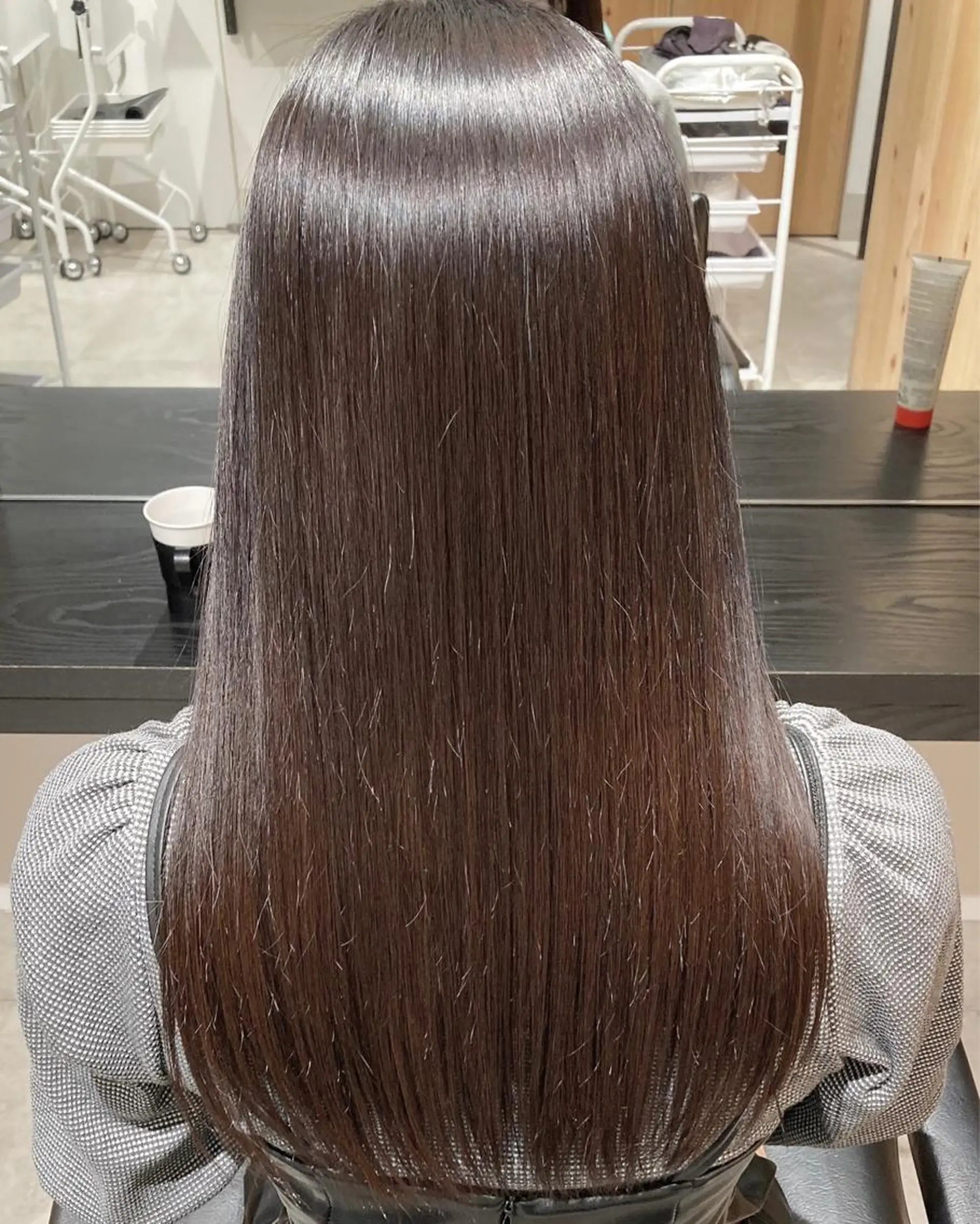 ロング カラー ブラウンカラー カット ヘアカラー トリートメント ヘッドスパ スキバサミを使わない カット🌼唯🌼のヘアスタイル