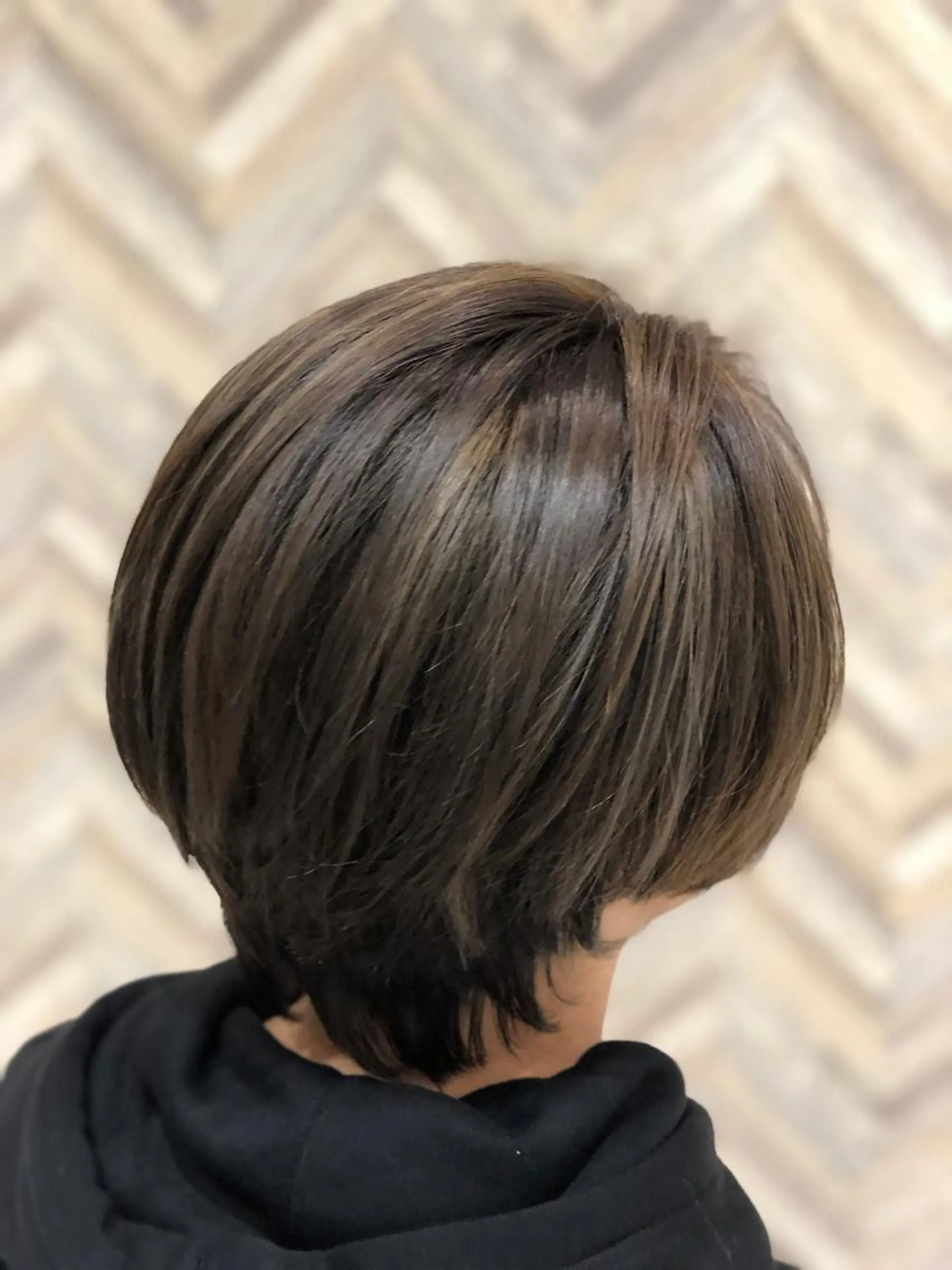 ミディアム ハイライト ヘアカラー 久保木 真人のヘアスタイル