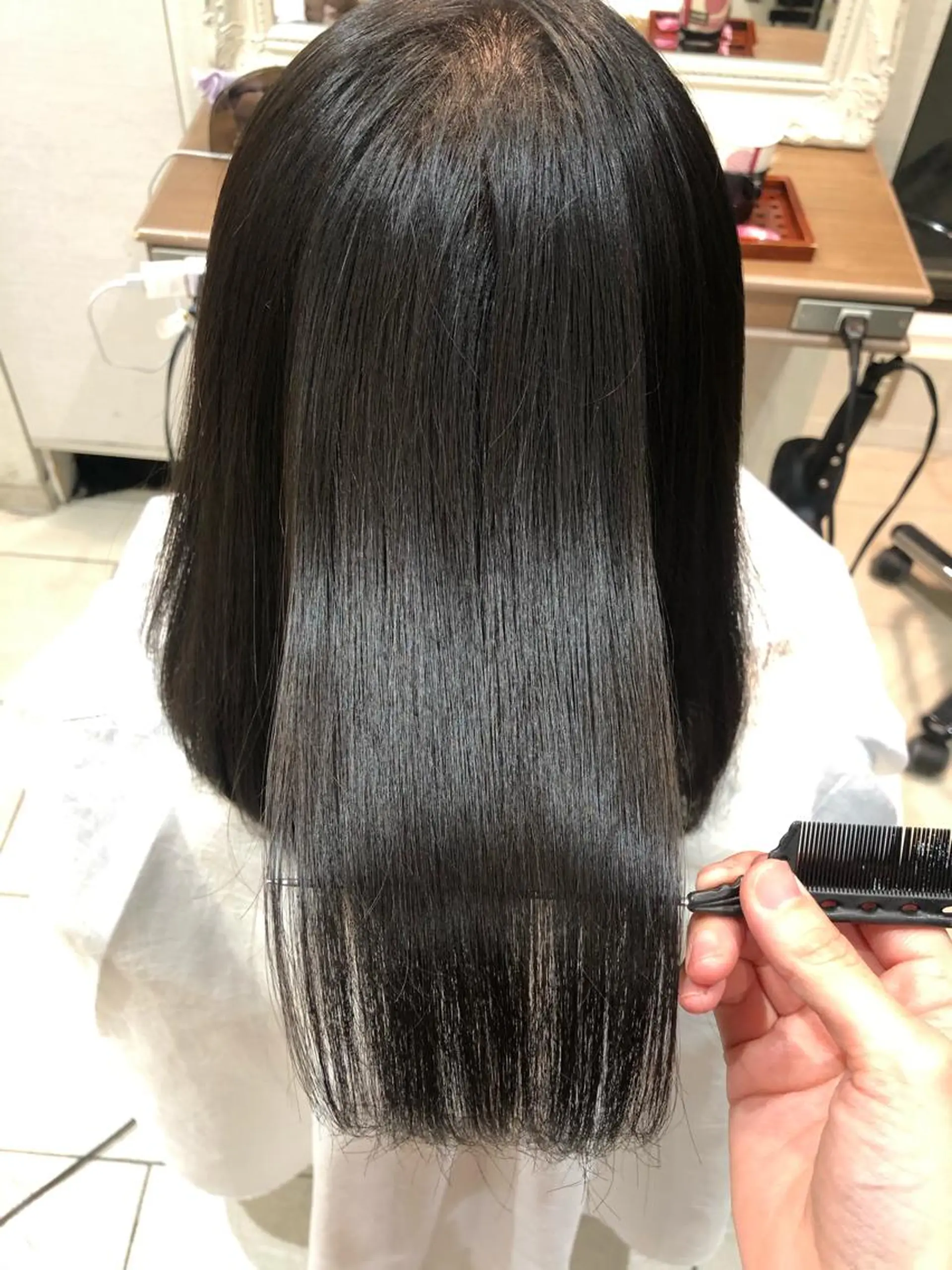 ミディアム トリートメント 酸熱トリートメント 縮毛矯正/髪質改善✂ 石川由紀乃のヘアスタイル