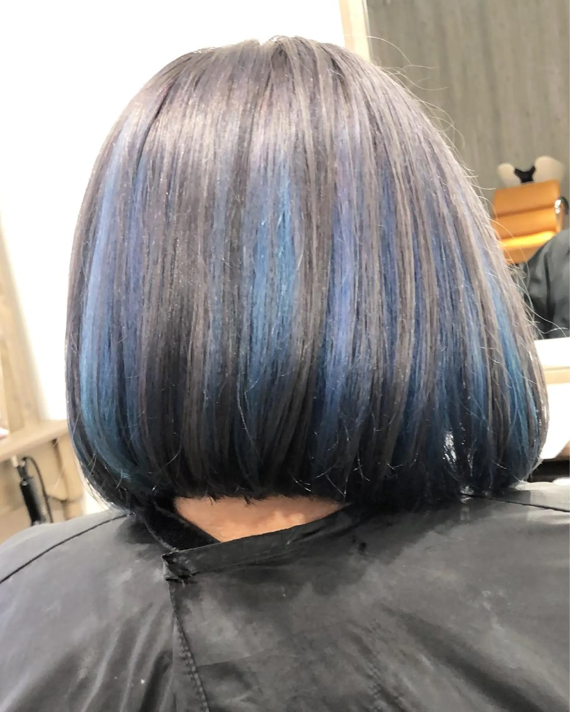 ショート カラー ウルフ/デザイン/ 大阪/タカハシユウキのヘアスタイル