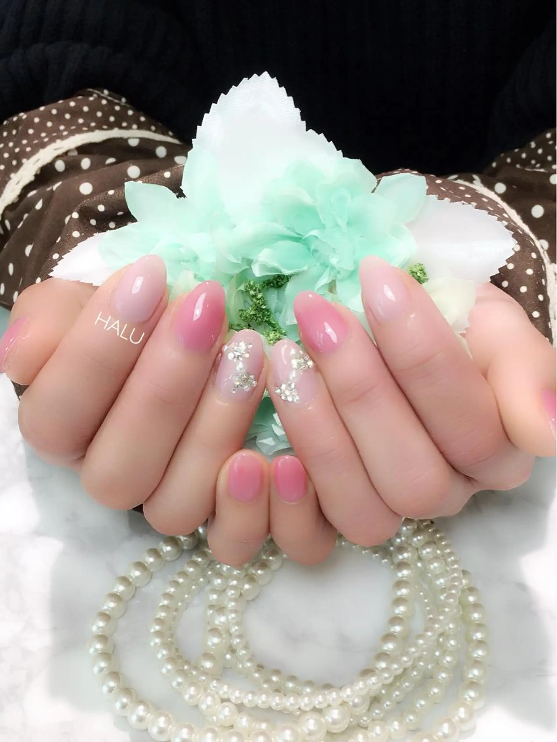 ネイル グラデーション ピンク リボン 春ネイル HALU ハルのネイルデザイン