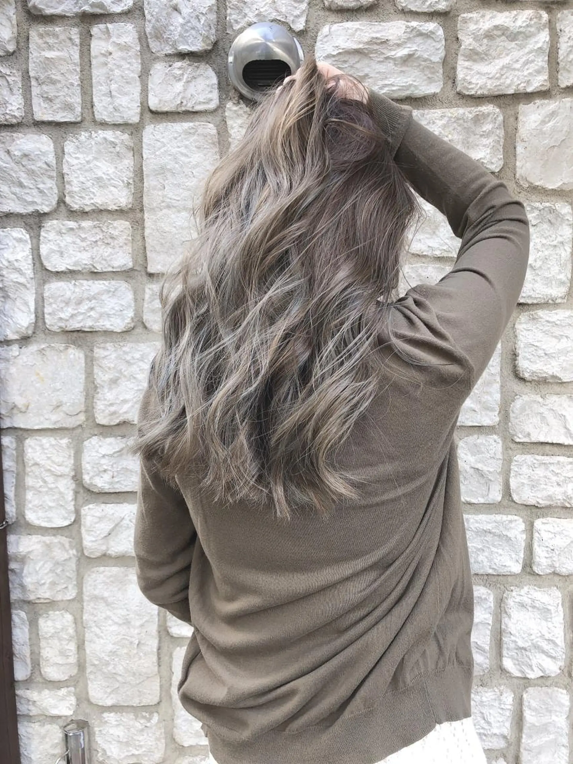 ロング カラー パーマ ヘアアレンジ メンズ キッズ ネイル マツエク・マツパ メンズバレイヤージュ アッシュ バレイヤージュ レイヤーカット カット ヘアカラー トリートメント 髪質改善/透明感 OAK兵庫のヘアスタイル