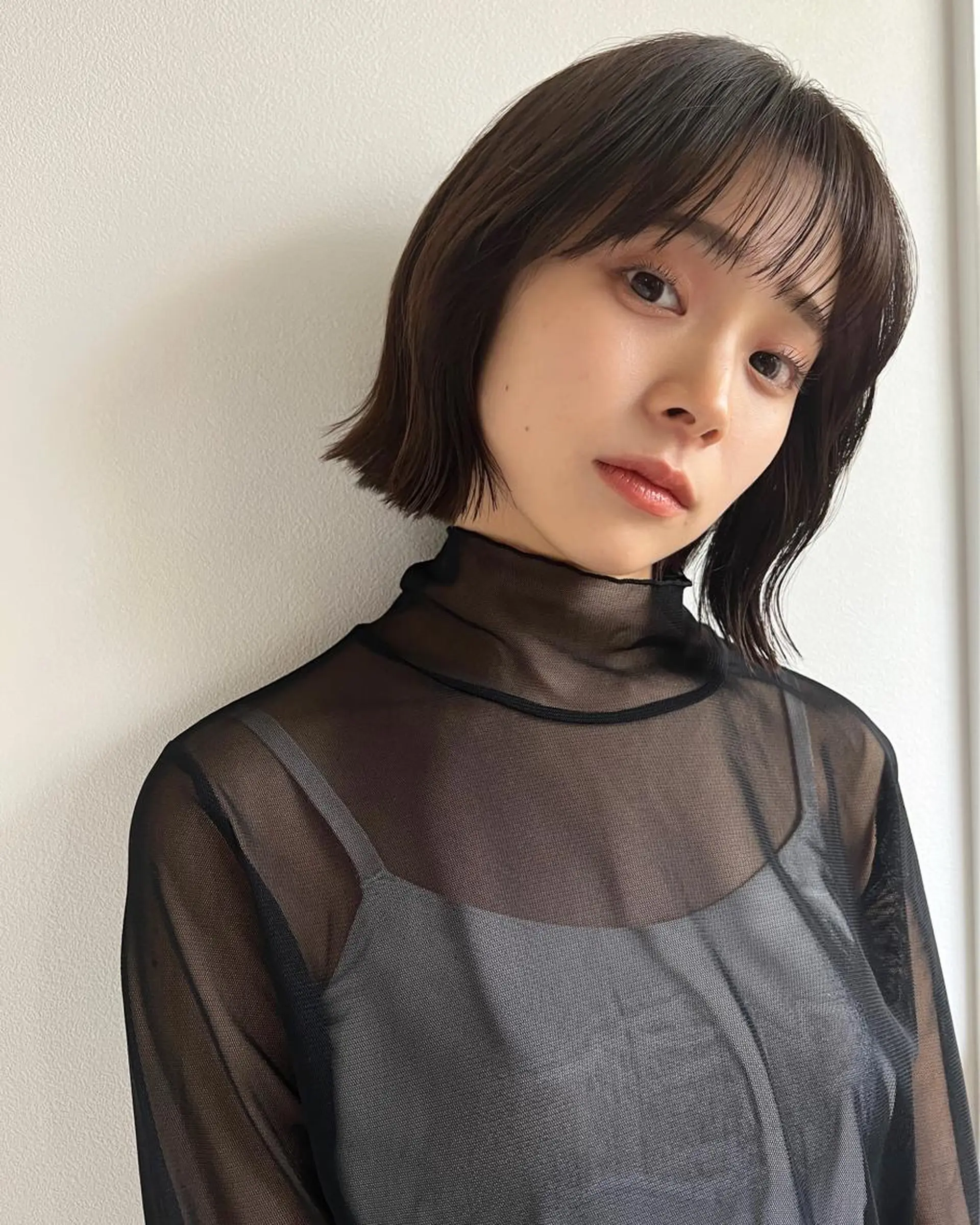 ショート ボブ 菅原リキヤ くびれレイヤーヘアのヘアスタイル