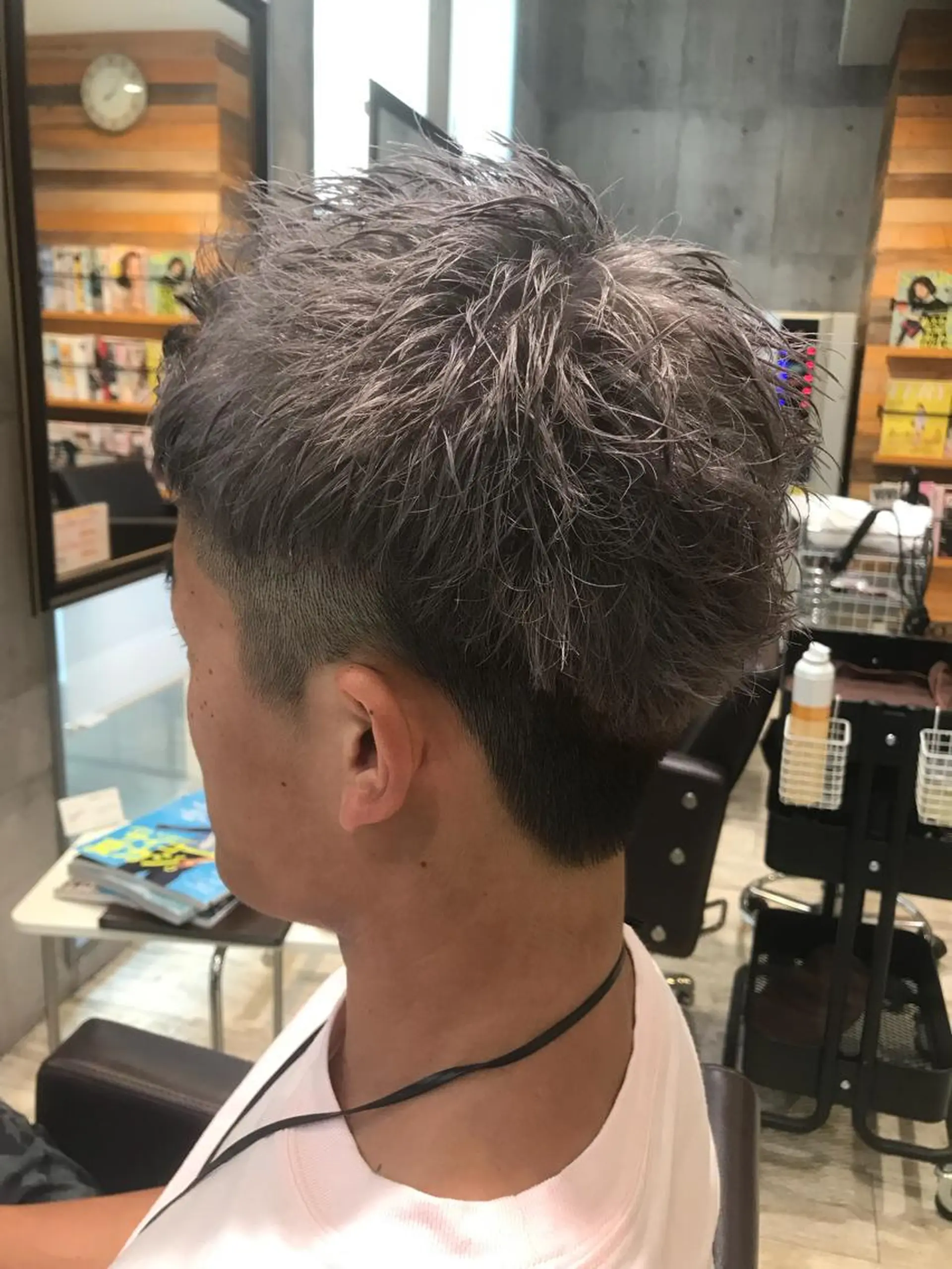 ショート カラー パーマ ヘアアレンジ メンズ キッズ ネイル マツエク・マツパ メンズブリーチ ブリーチ ヘアカラー トリートメント EnBlesS西宮 マンツーマン神道有基のヘアスタイル