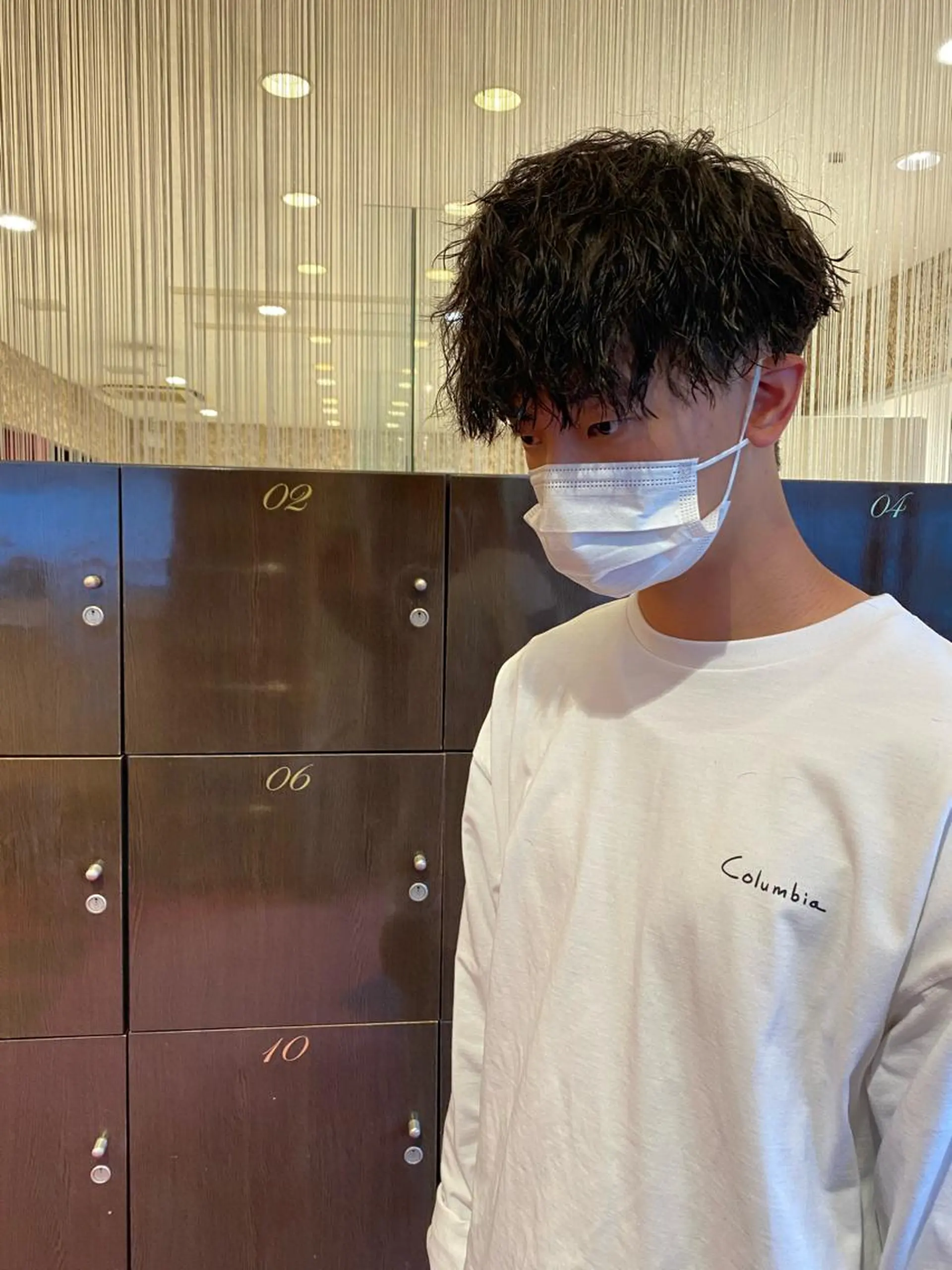 ショート パーマ メンズ ムトウセイマ/ 縮毛矯正/ブリーチのヘアスタイル