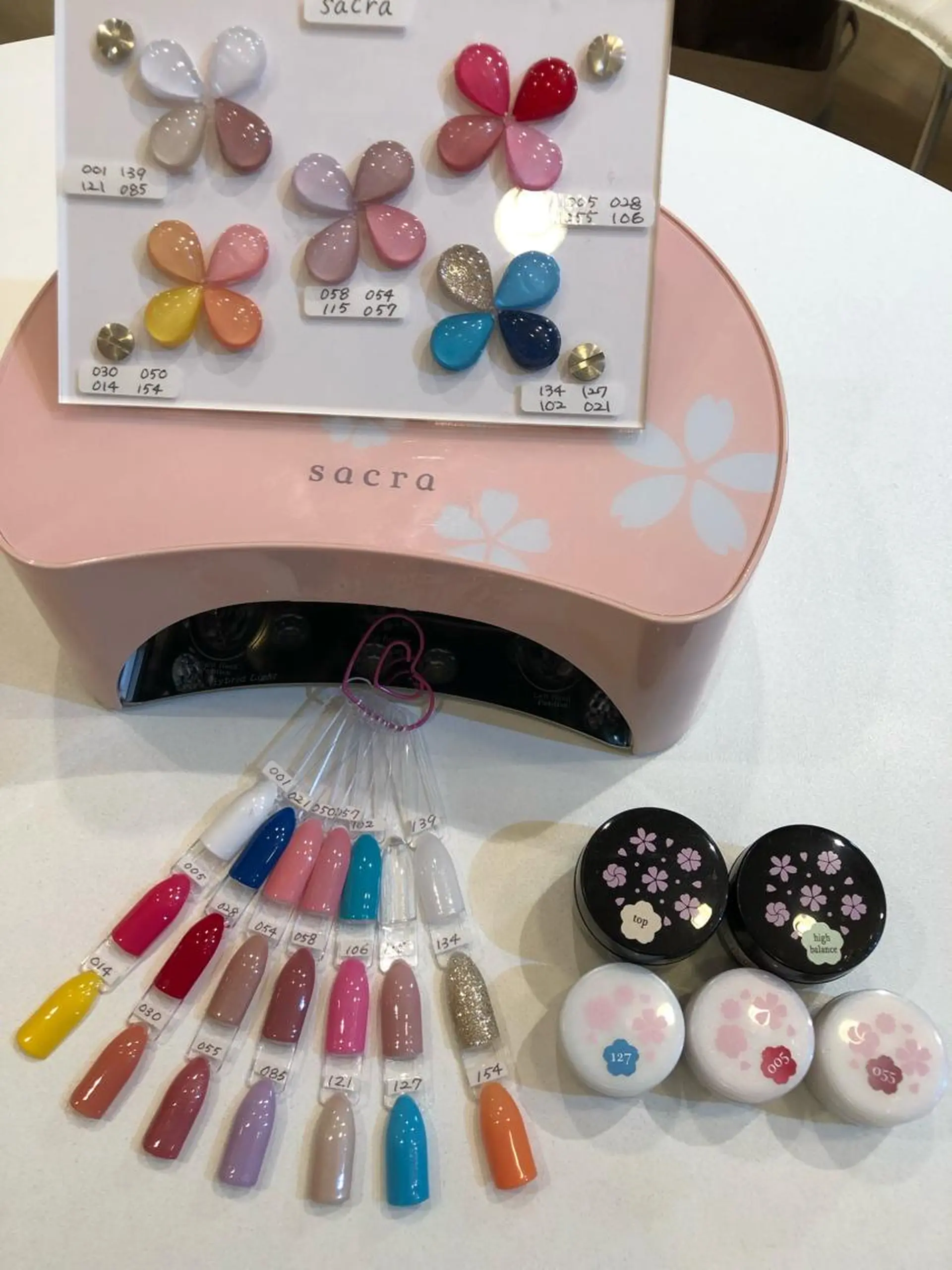 ネイル 白石 百合子のエステ・リラクイメージ