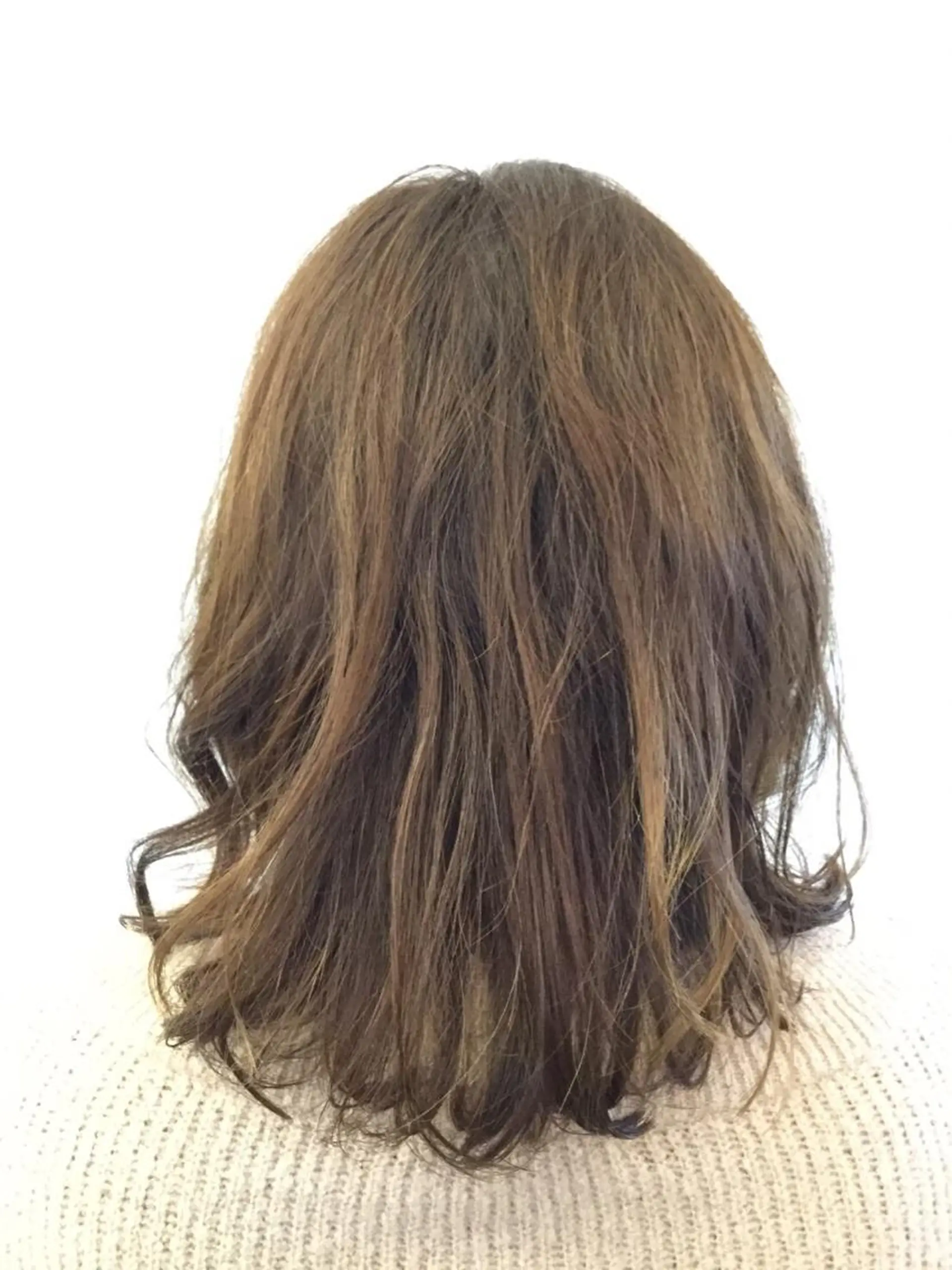 ミディアム パーマ Add9 久保田 陽代のヘアスタイル