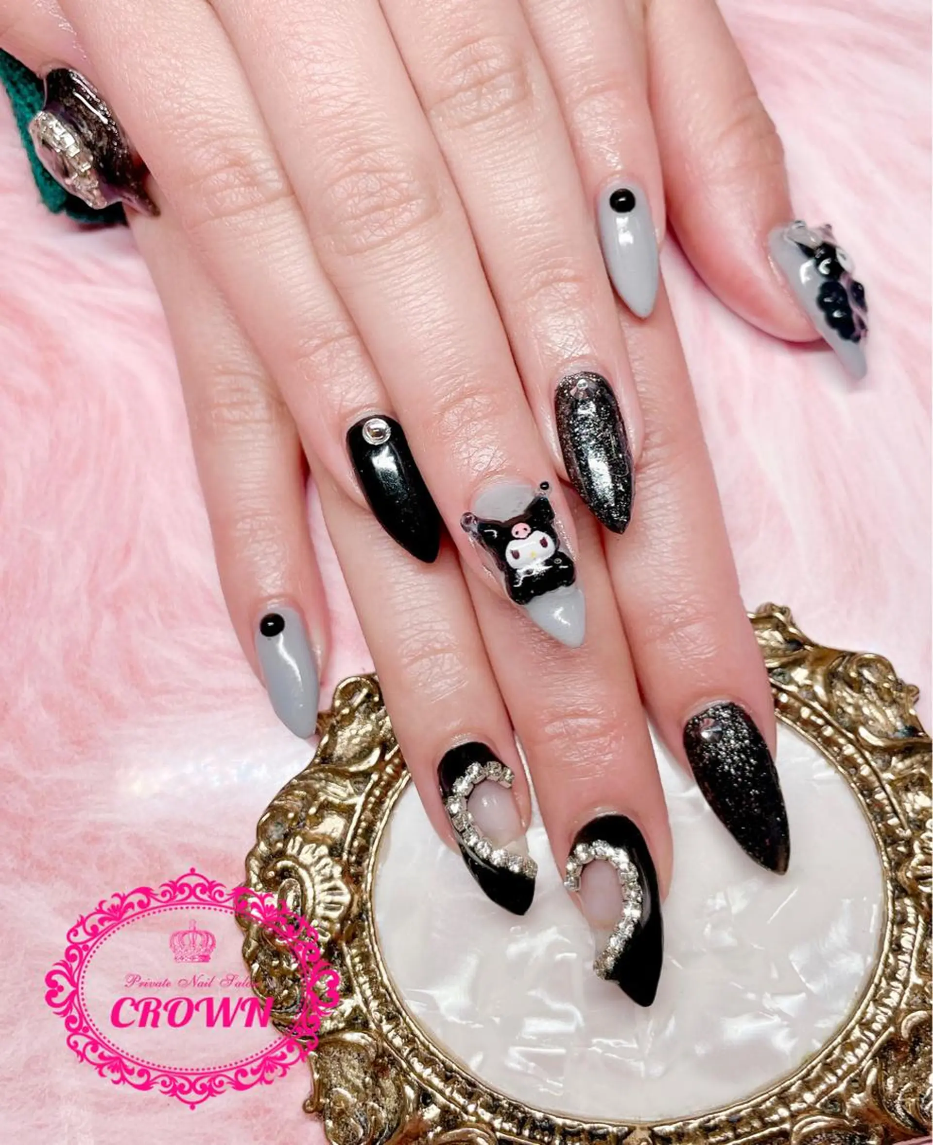 ネイル CROWN プライベートサロンのネイルデザイン