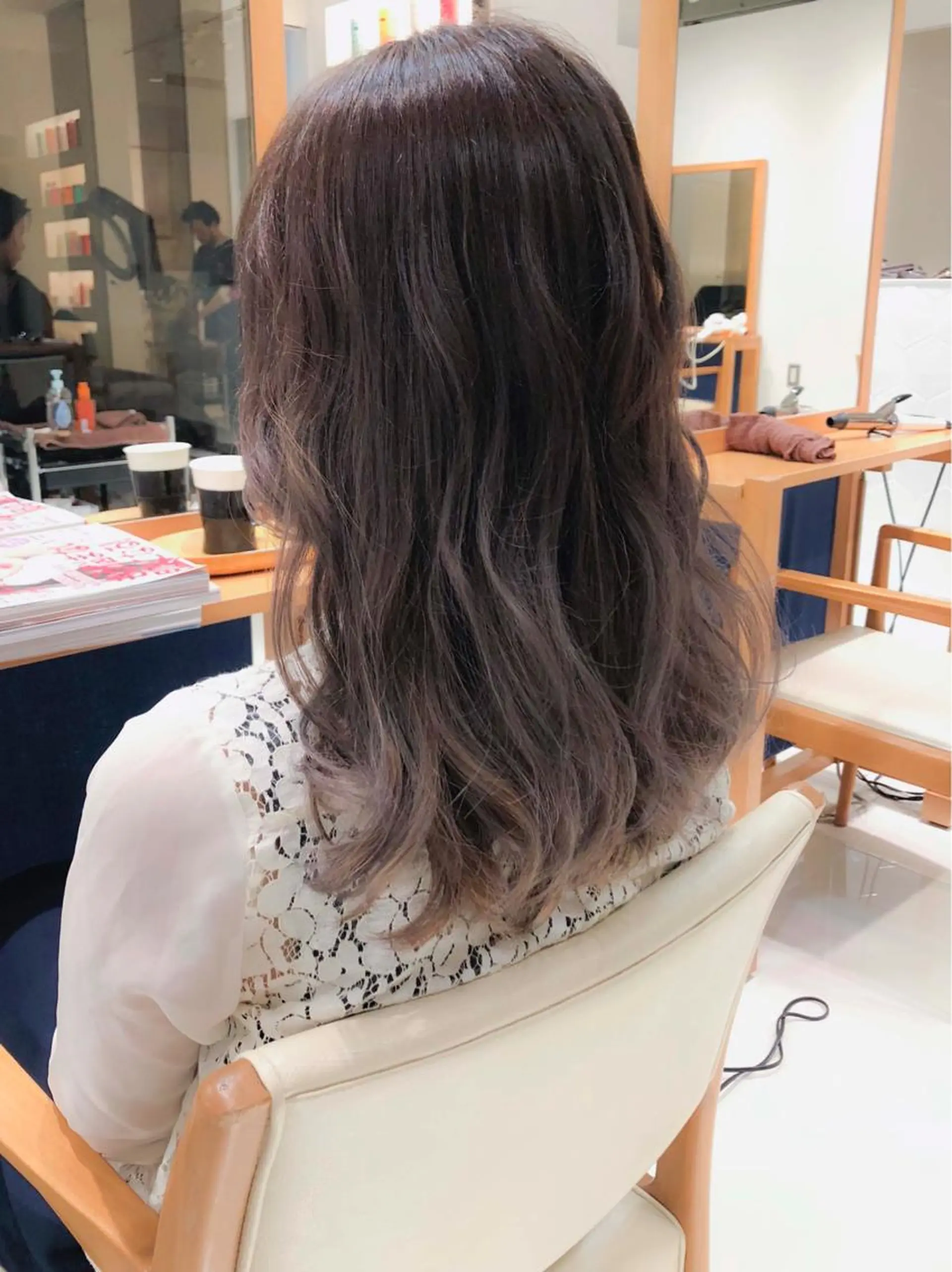 ロング カラー Days 透明感カラーのヘアスタイル