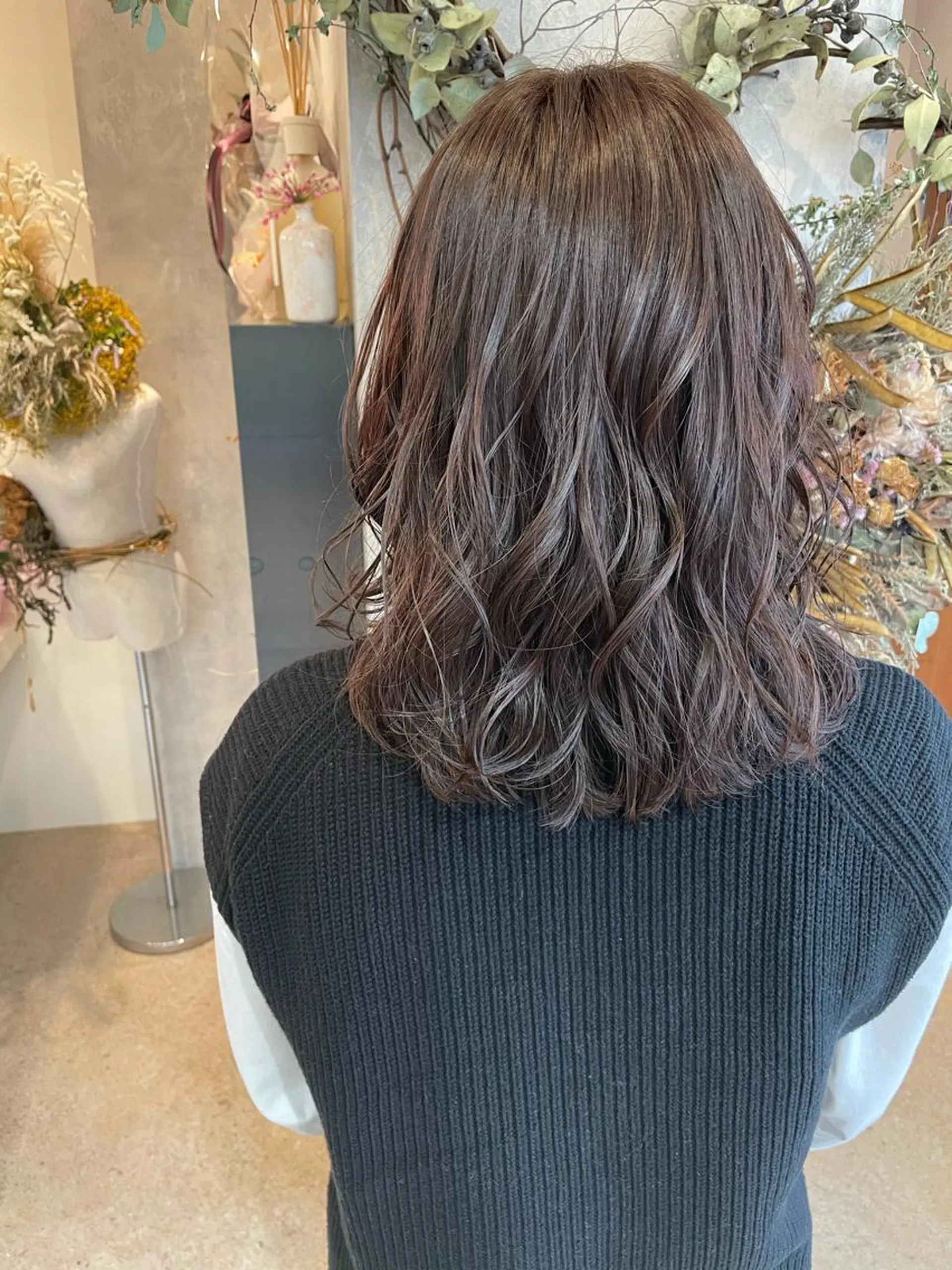 ミディアム カラー mu ku.のヘアスタイル