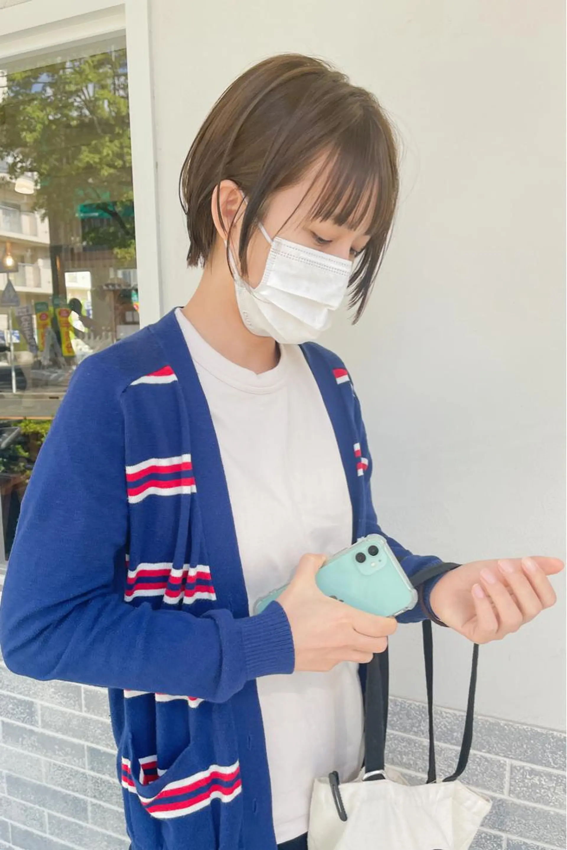 ショート カラー ショートボブ ベージュカラー オリーブベージュ ボブ ショートヘア kyon.hair 韓国カットカラーのヘアスタイル