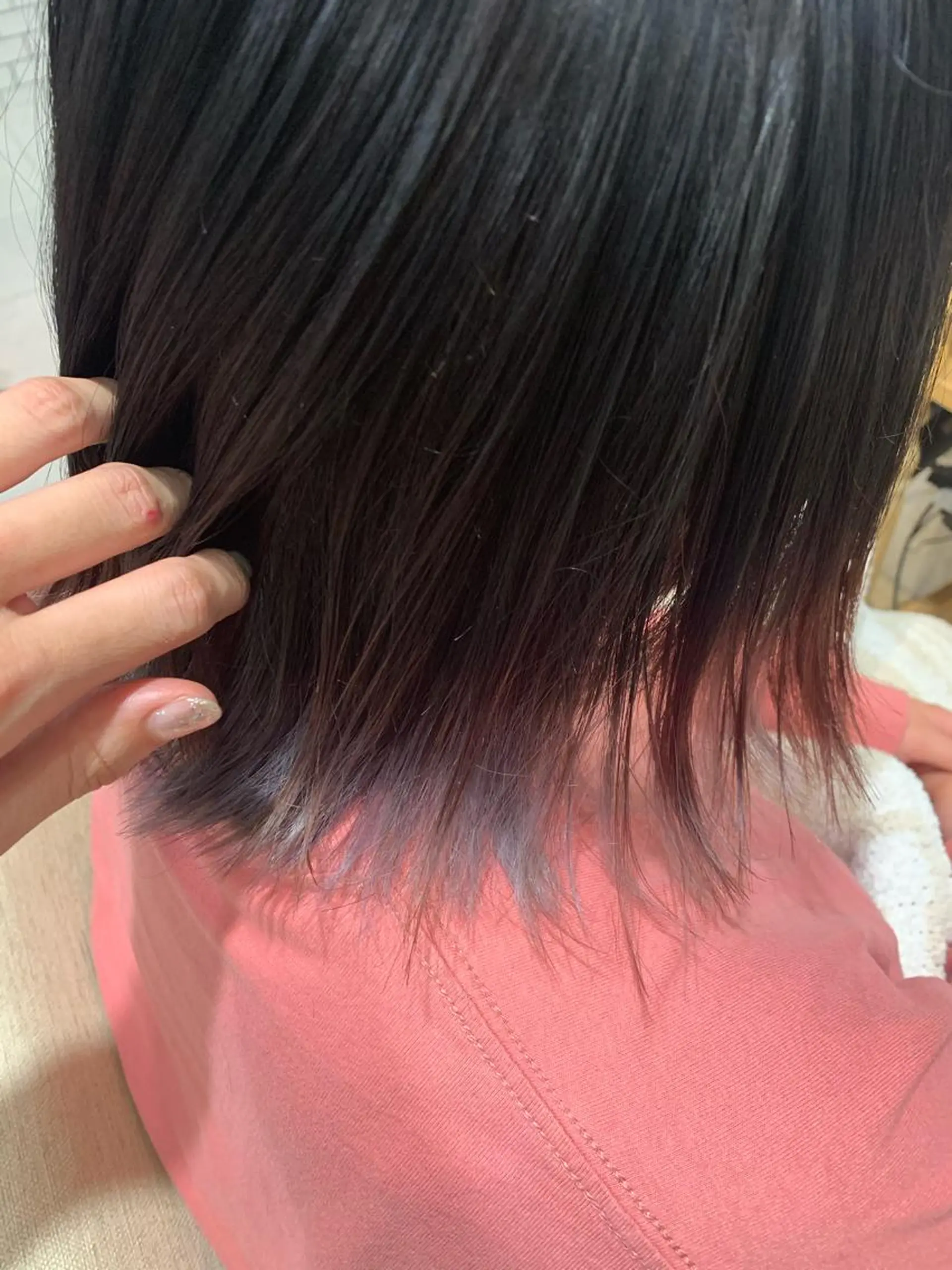 ミディアム カラー 勝野 優佳のヘアスタイル