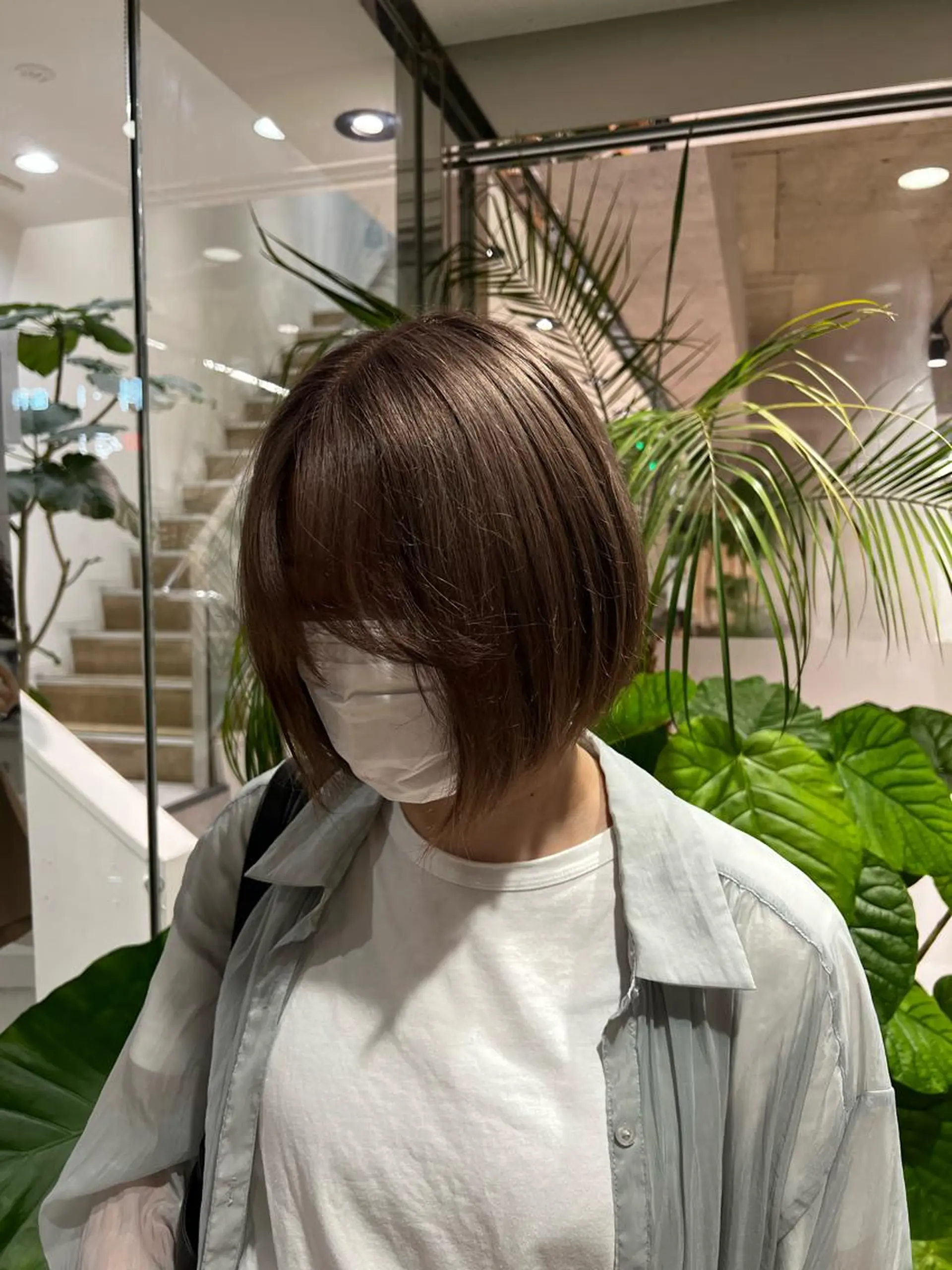 ショート カラー ブリーチ グレージュ 透明感カラー/ボブ / MARIE🍇のヘアスタイル