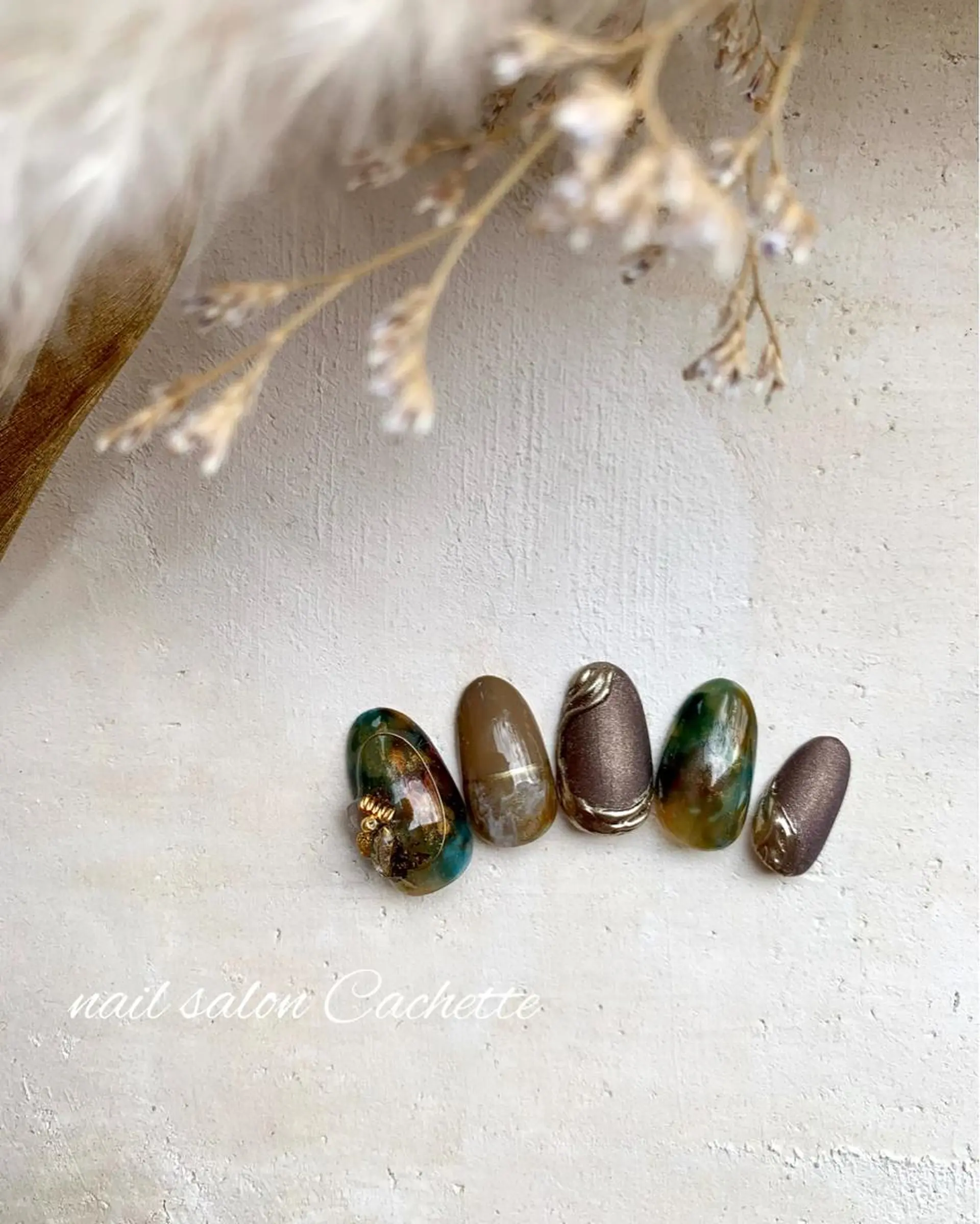 ネイル ✧Cachette✧ YUKARIのネイルデザイン