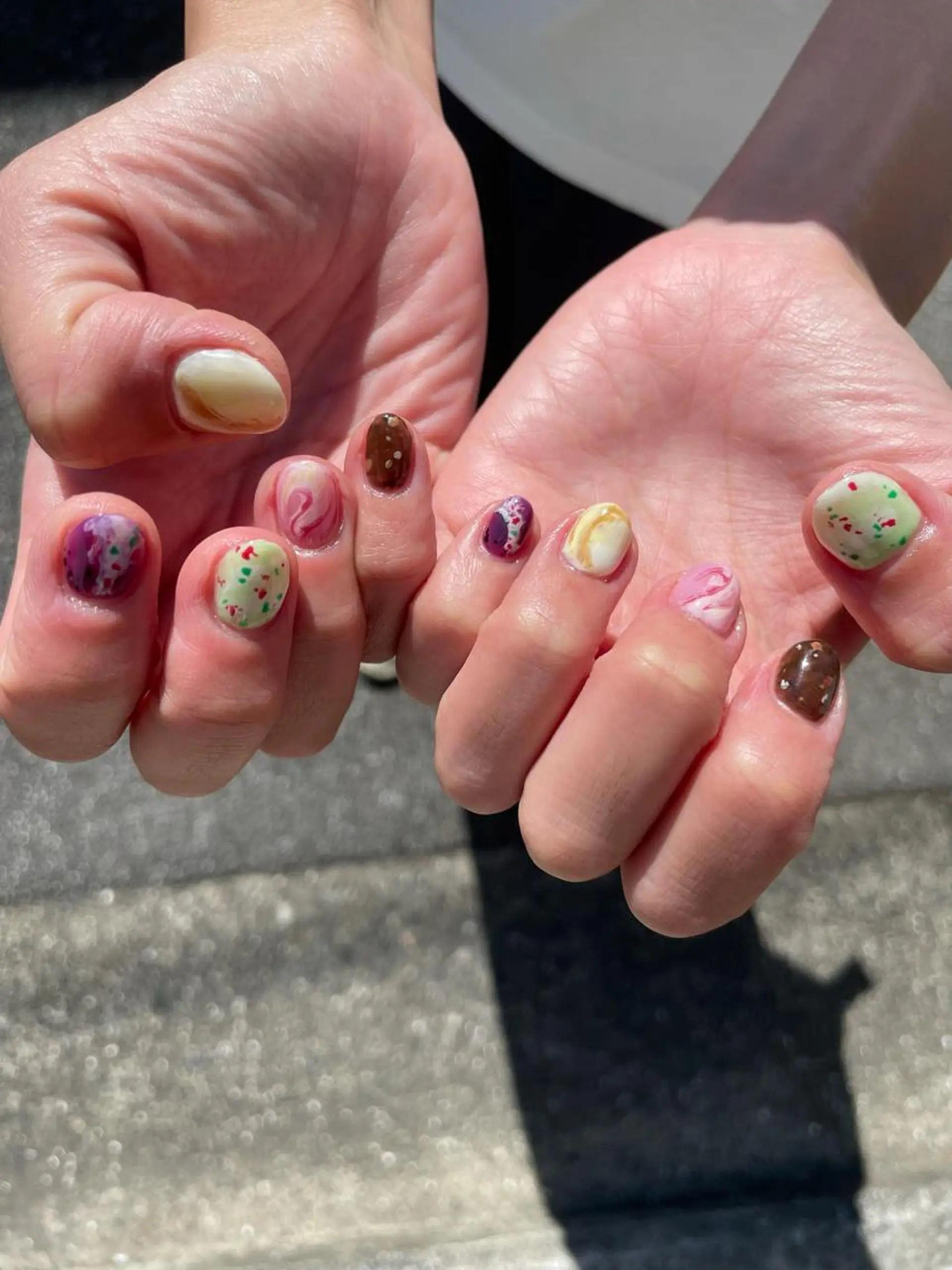 ネイル ハンドネイル ハンドケア 岩山 直子のネイルデザイン