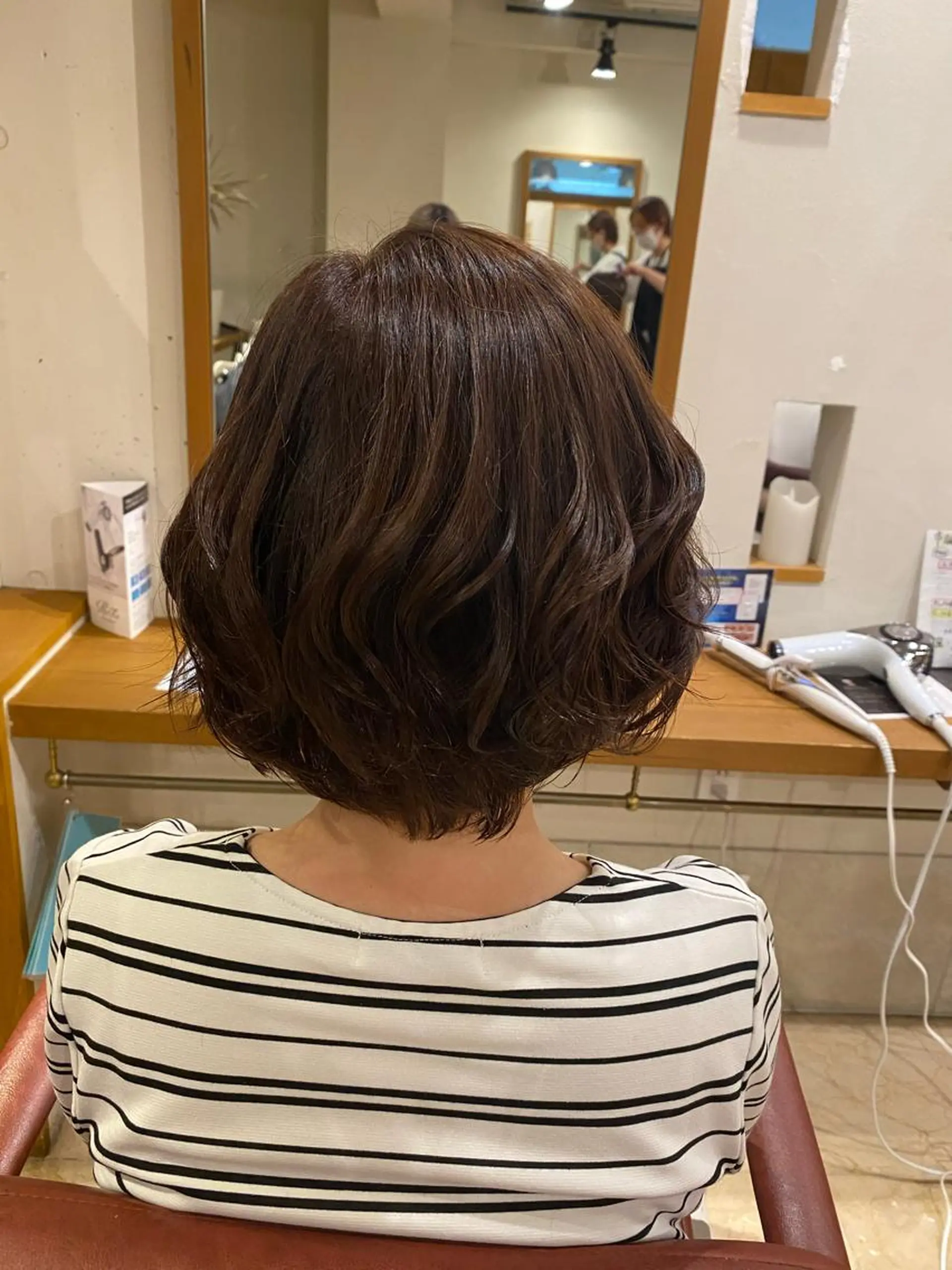 ショート カラー ヘアアレンジ 安澤 彩奈のヘアスタイル