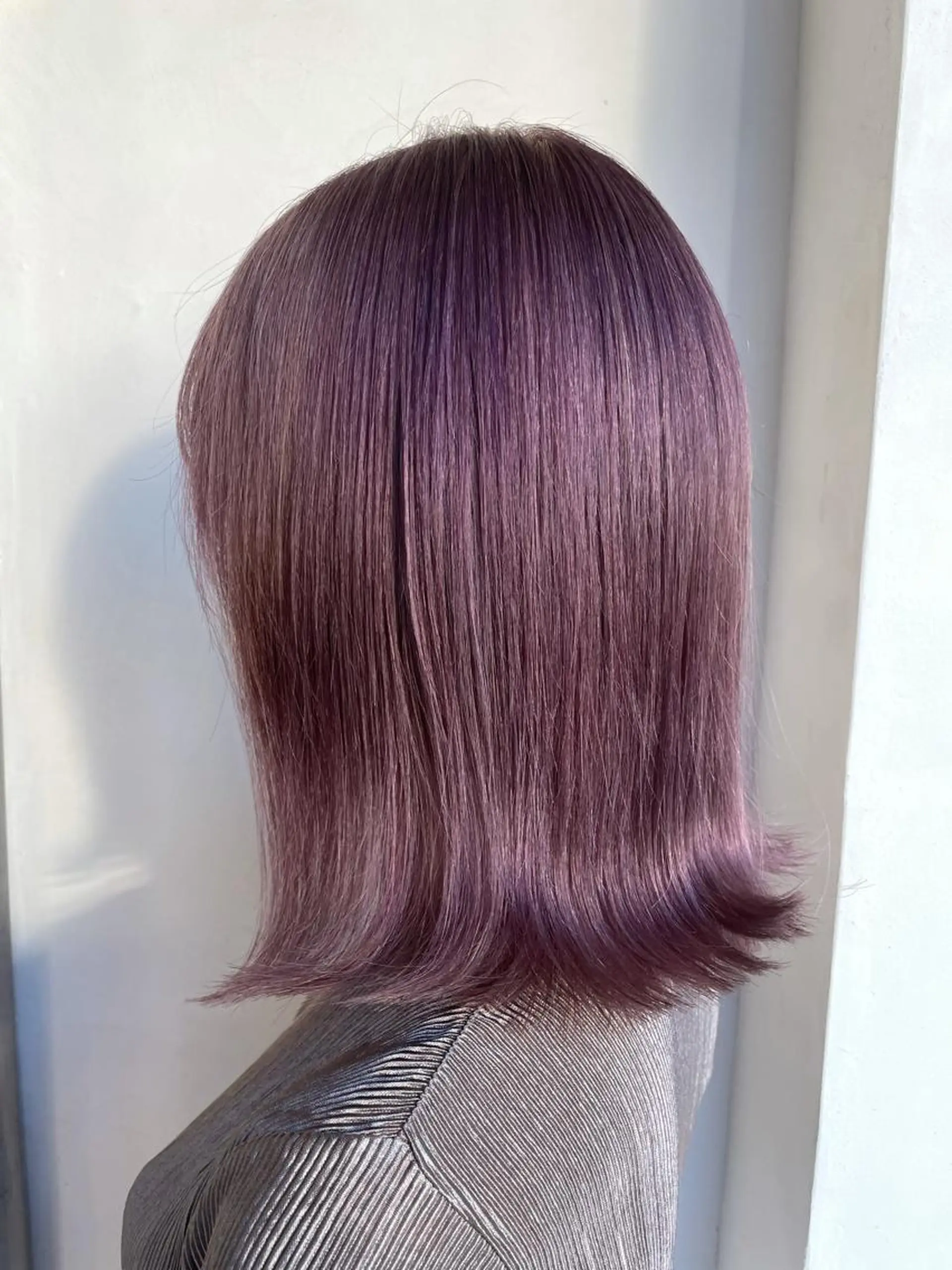 セミロング ヘアカラー トリートメント ブリーチ毛矯正.髪質 改善.髪にドラマをのヘアスタイル