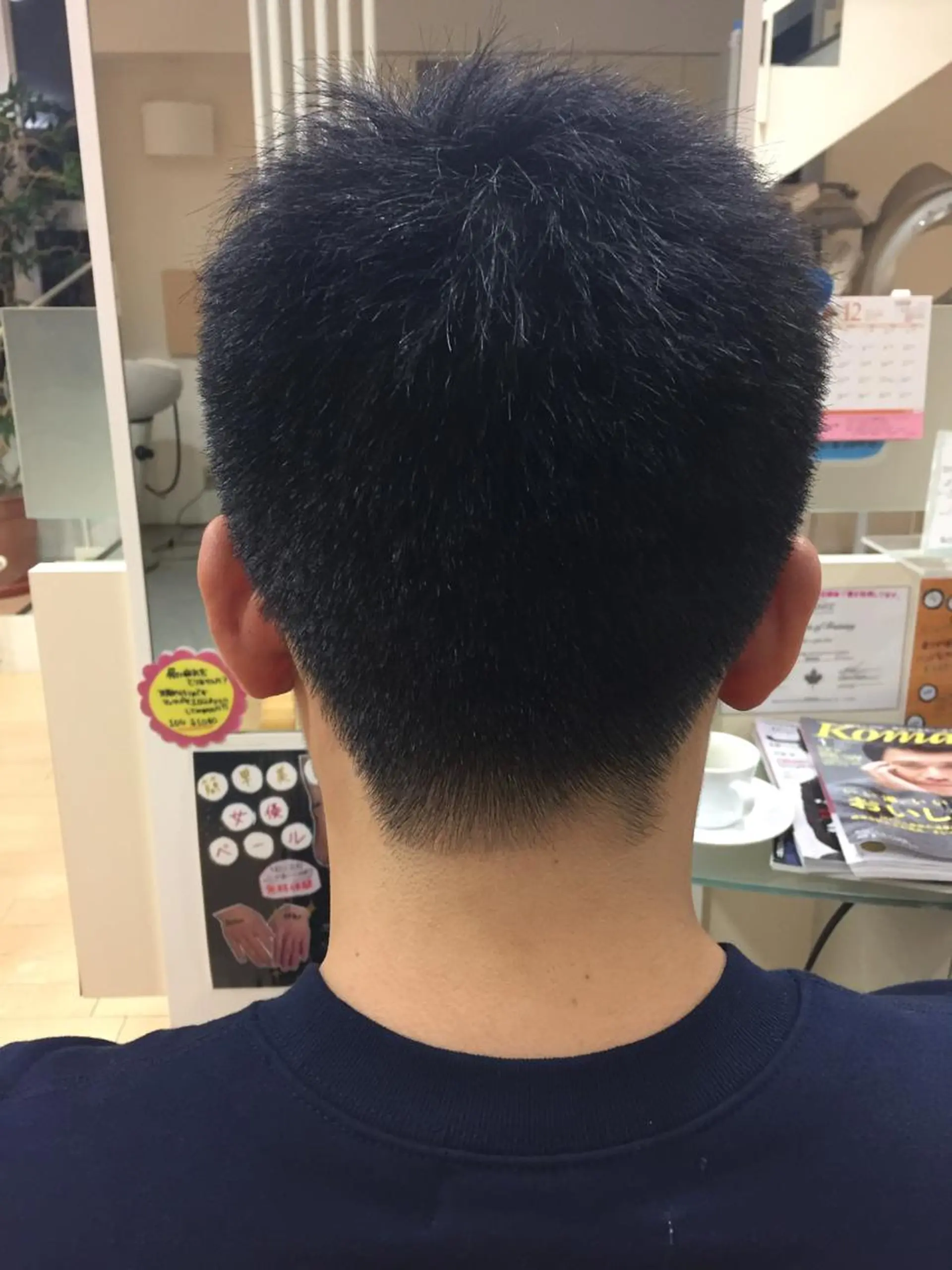 メンズ 刈り上げ カット 美容しょうへいの店所属・吉川 茉由子のマツエク・マツパデザイン