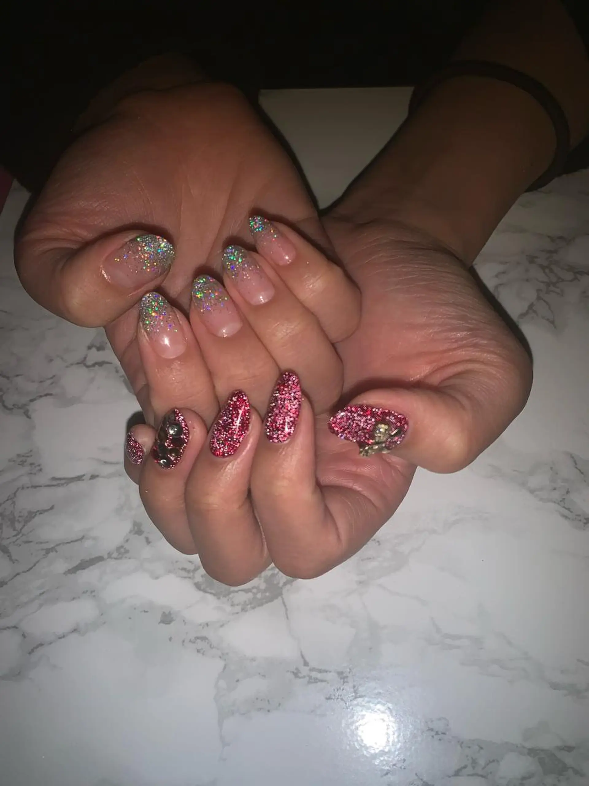 ネイル はな💎ネイル ワンホン、長さ出しのネイルデザイン