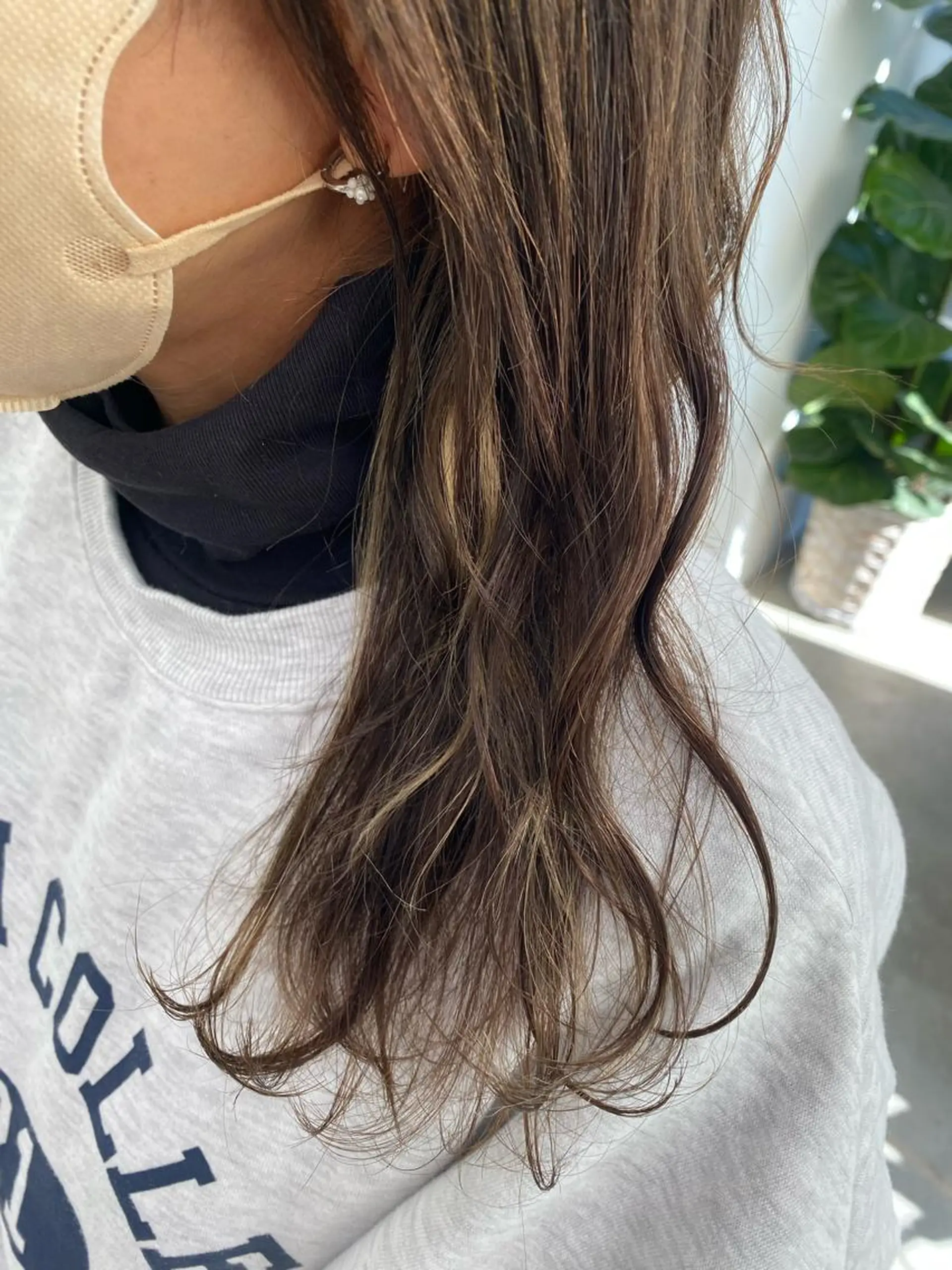 セミロング カラー 🌼ハイライト透明感 🌼maiのヘアスタイル