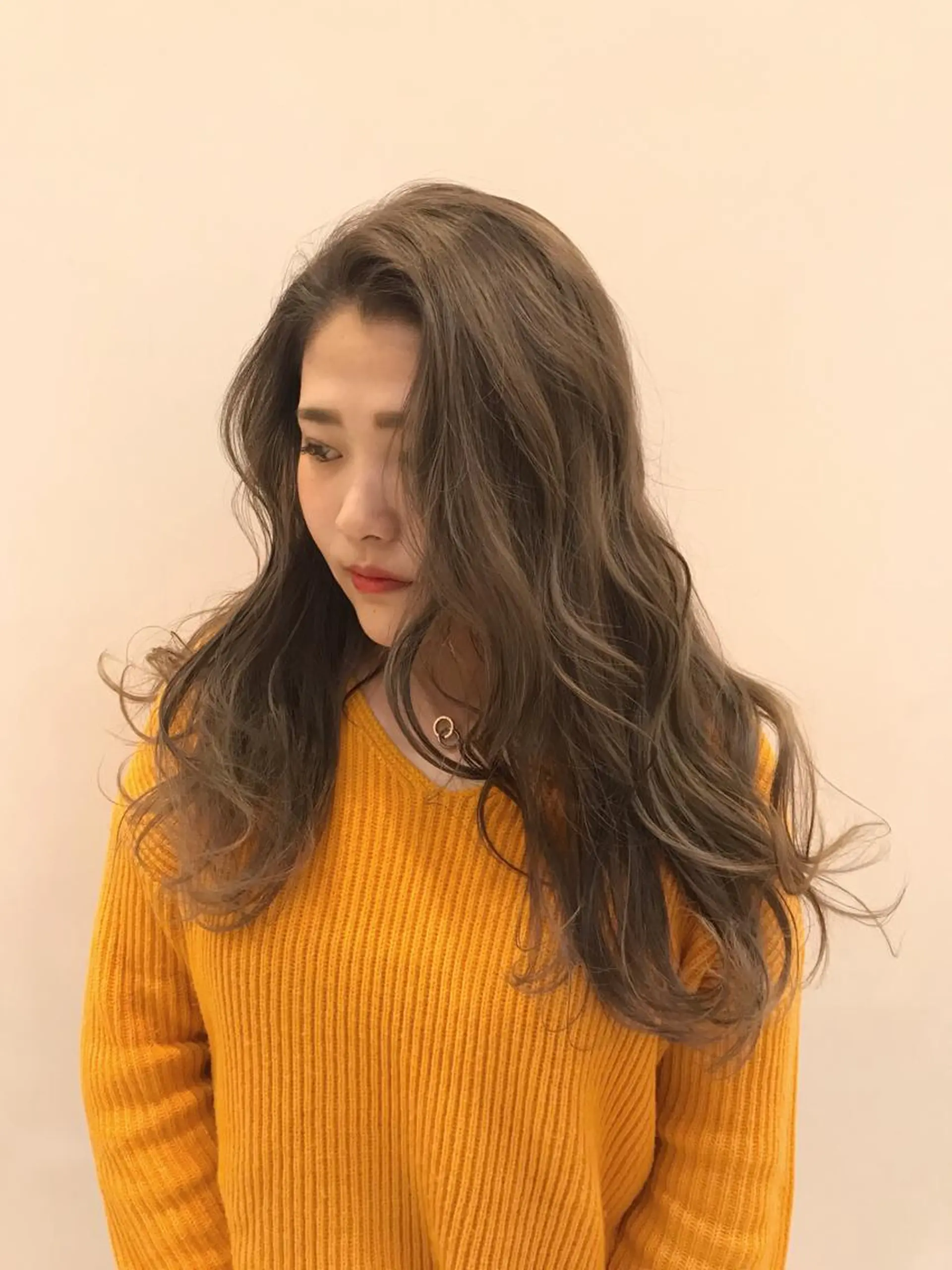 ロング カラー シールエクステ⭐️ オオミタクヤのヘアスタイル