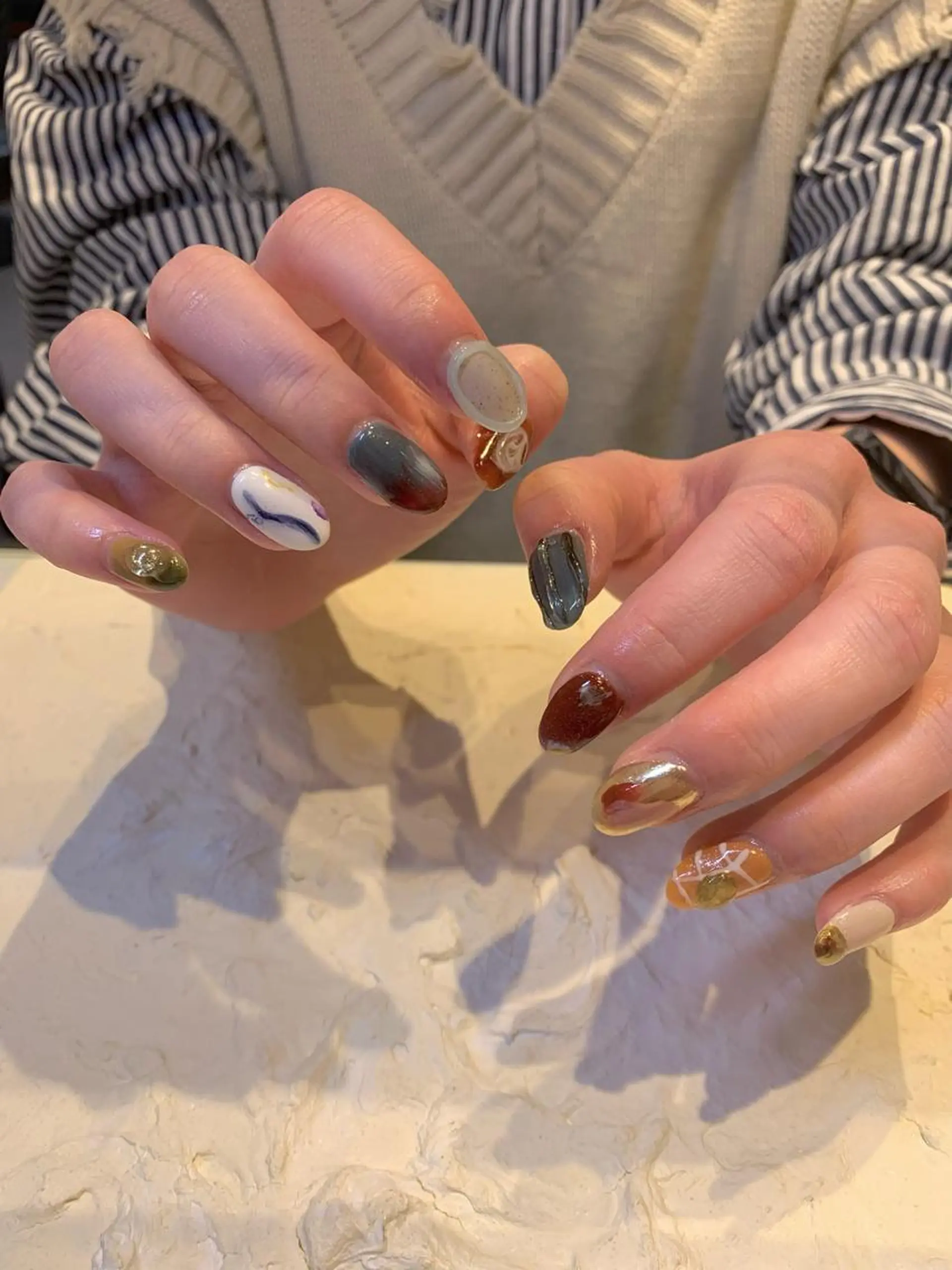 ネイル ニュアンスネイル マキノ ユイのネイルデザイン