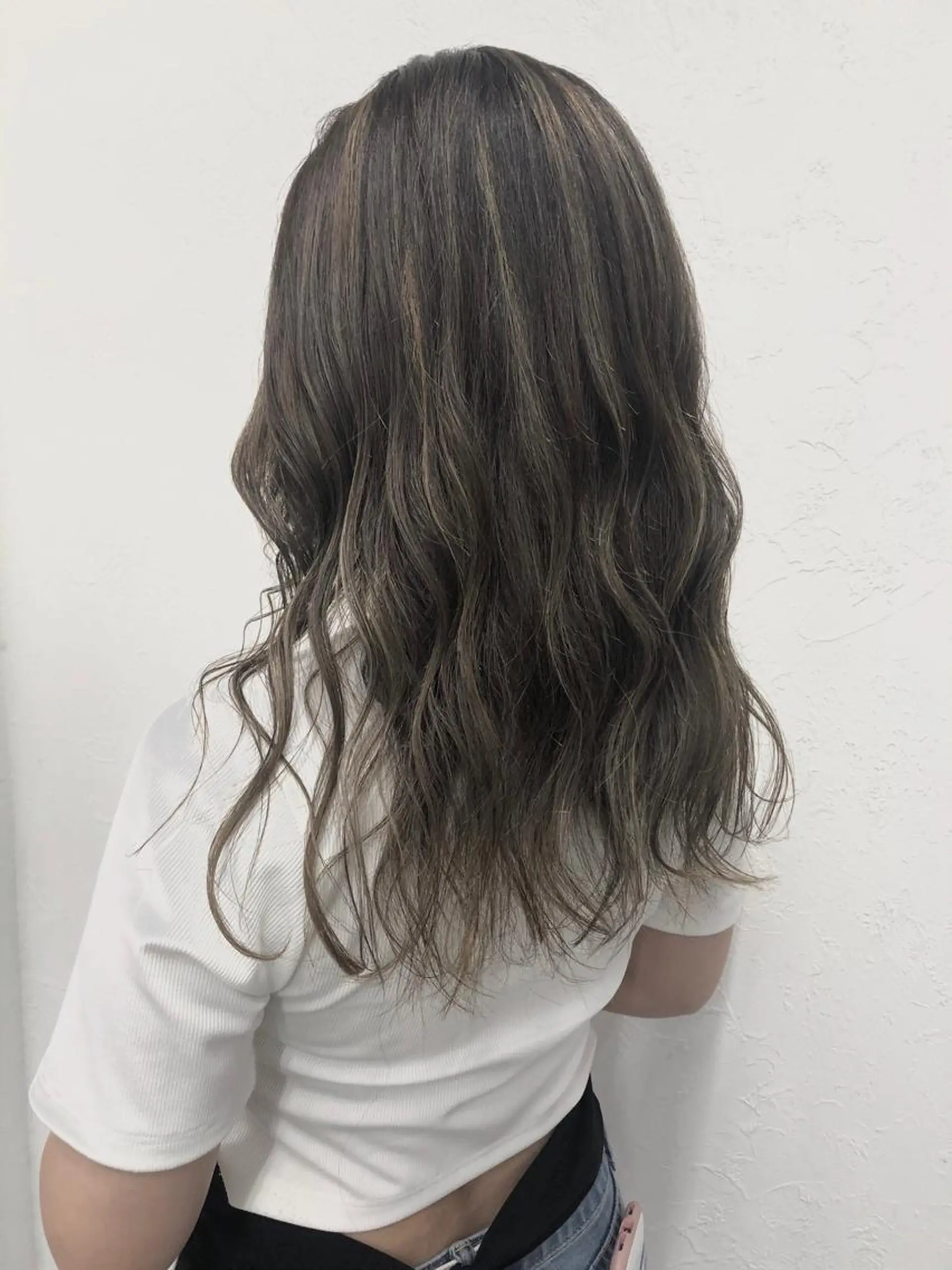 ロング カラー ハイライトカラー 外国人風カラー ハイライト ヘアカラー 🤍2nd🤍田所 美希のヘアスタイル