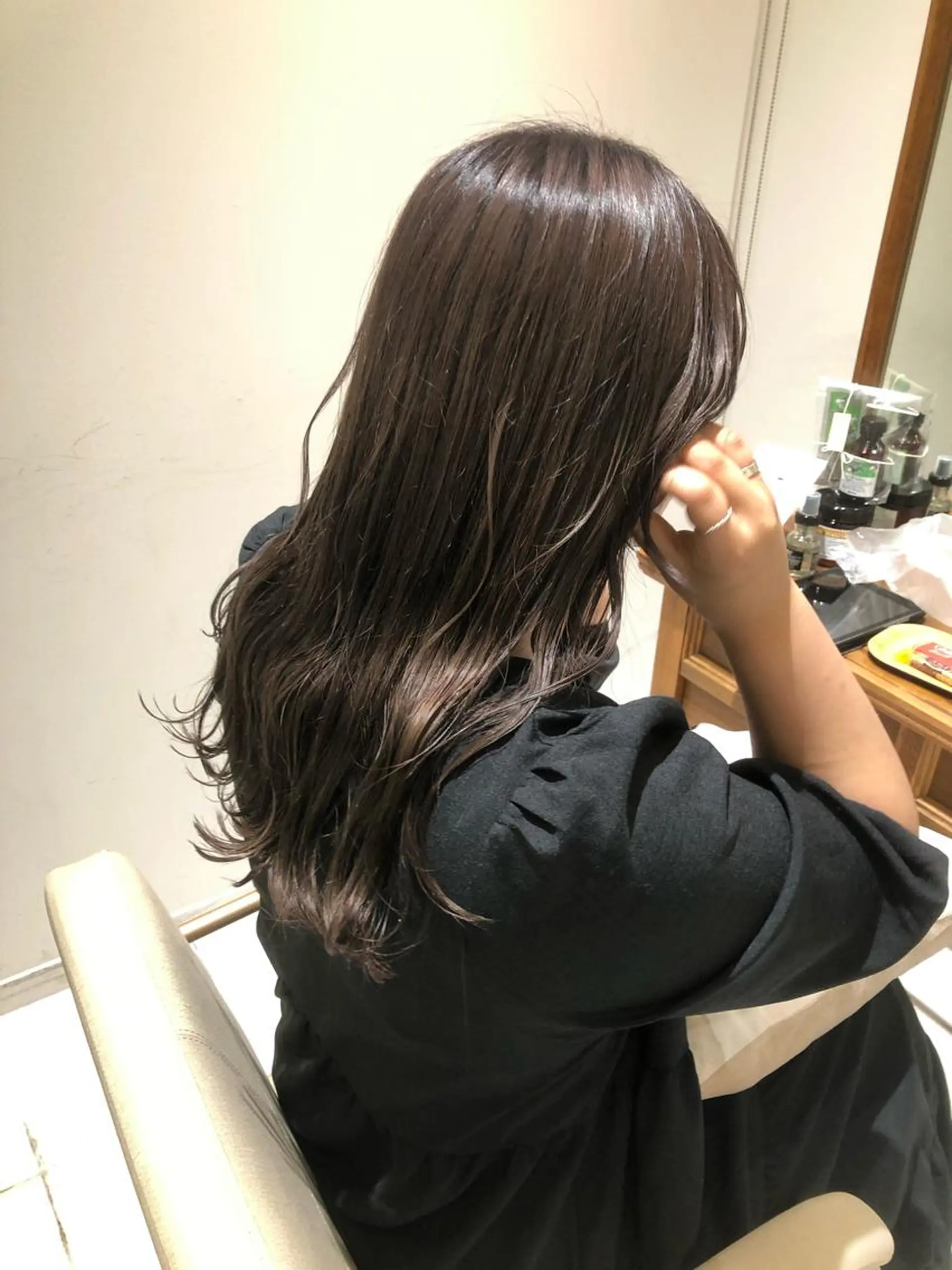 セミロング カラー ブリーチ グレージュ ラベンダーカラー ラベンダーグレージュ ラベンダーグレー 髪質改善/レイヤー/ お顔まわり/Ami.のヘアスタイル
