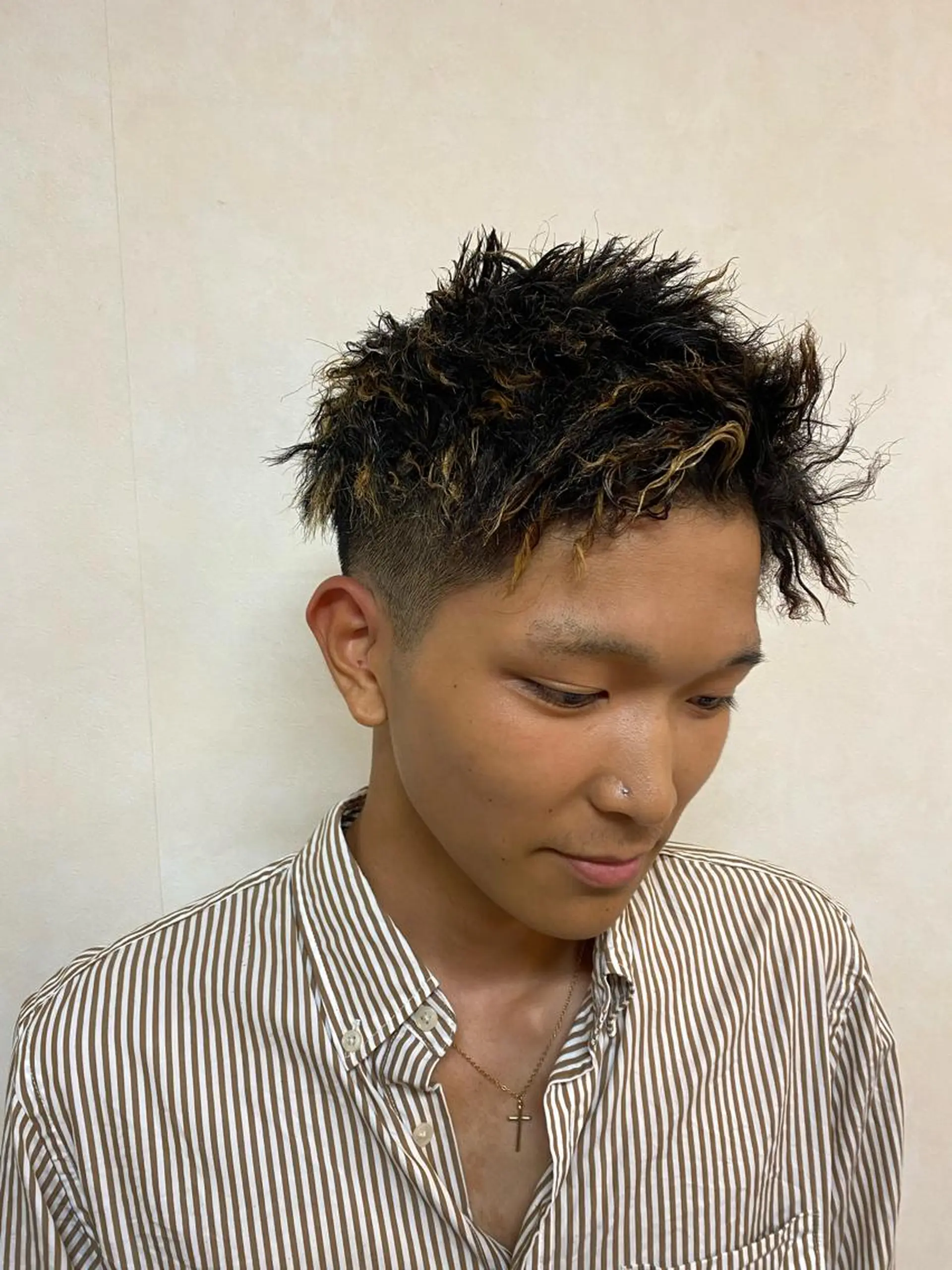 ショート パーマ dunhill 斉藤 大樹/メンズカットのヘアスタイル