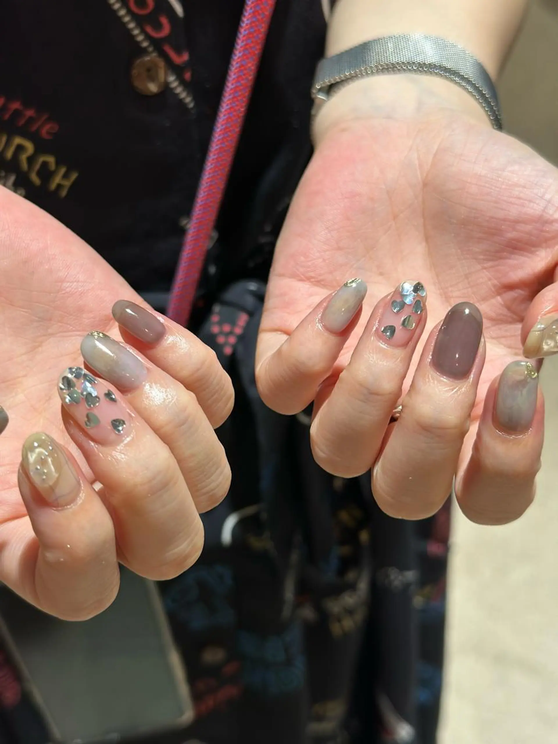 ネイル ハンドネイル Flow nail所属・山本 七海のネイルデザイン