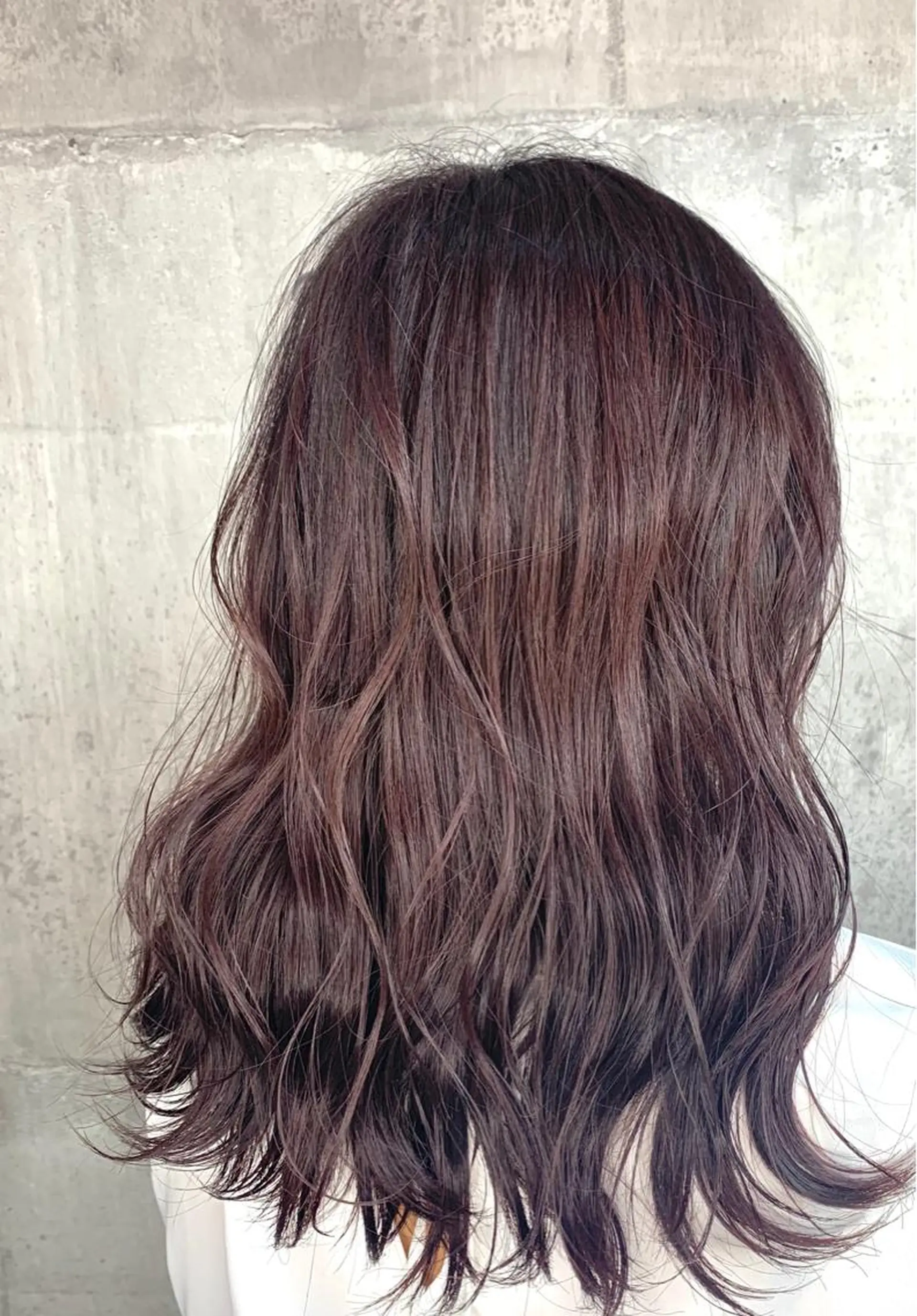 セミロング カラー 小関 茅里のマツエク・マツパデザイン