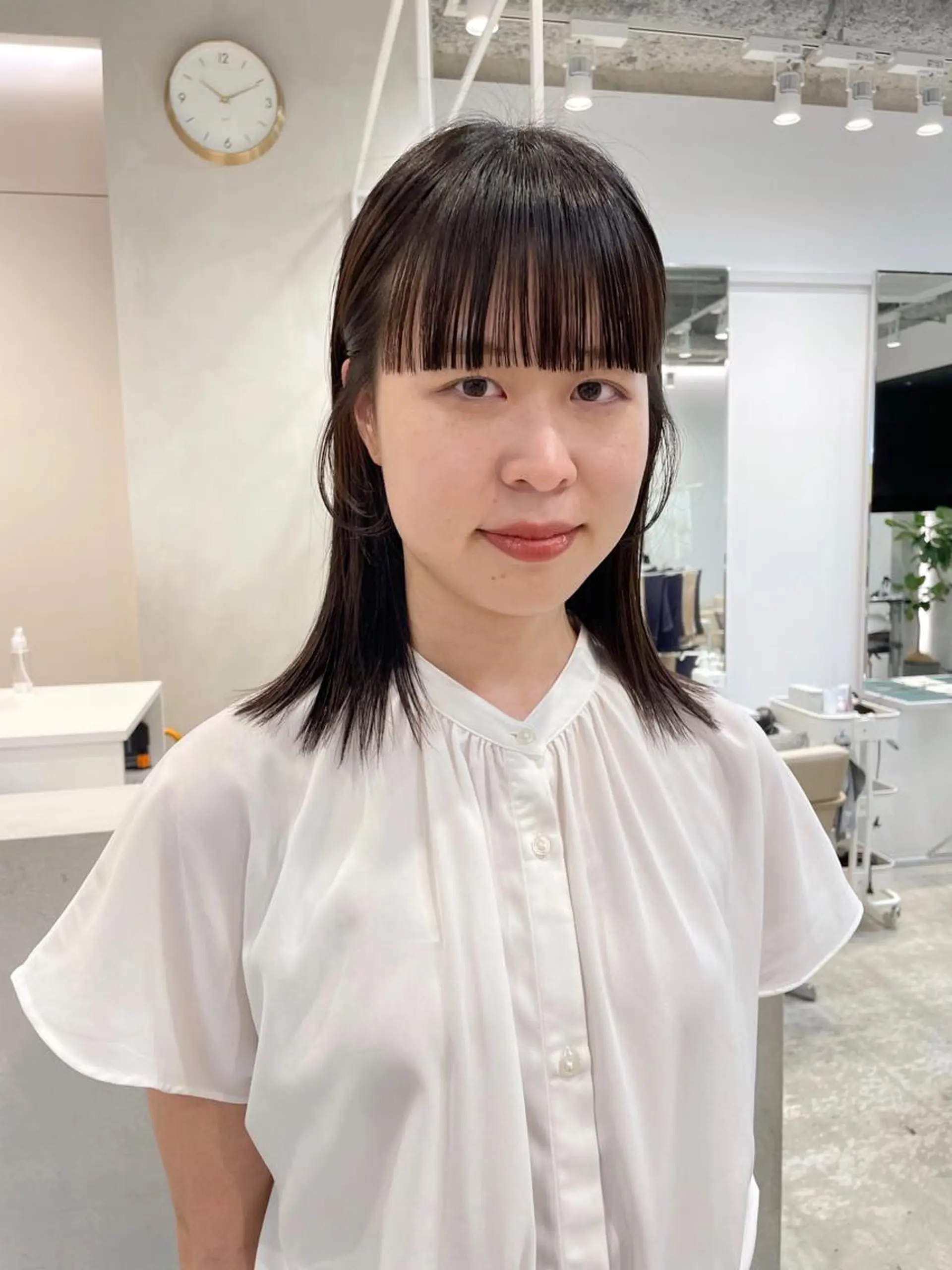 ミディアム カラー 青木 優歩のヘアスタイル