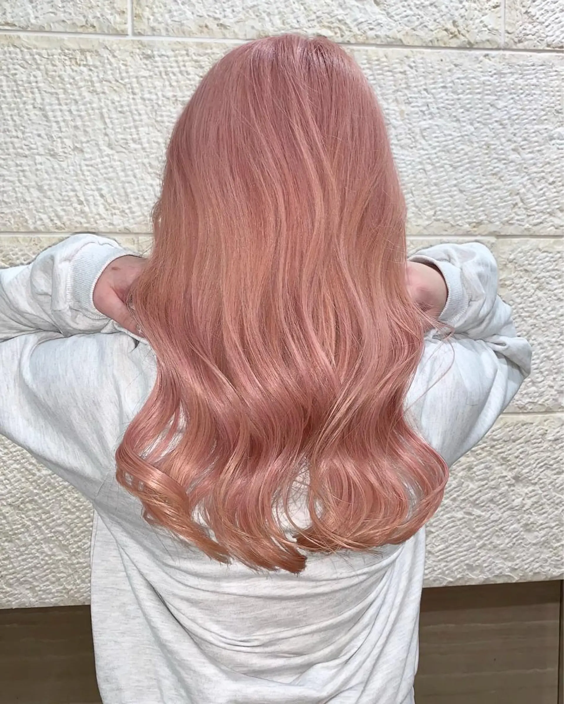 ロング ヘアカラー トリートメント Selene hair OSAKAのヘアスタイル