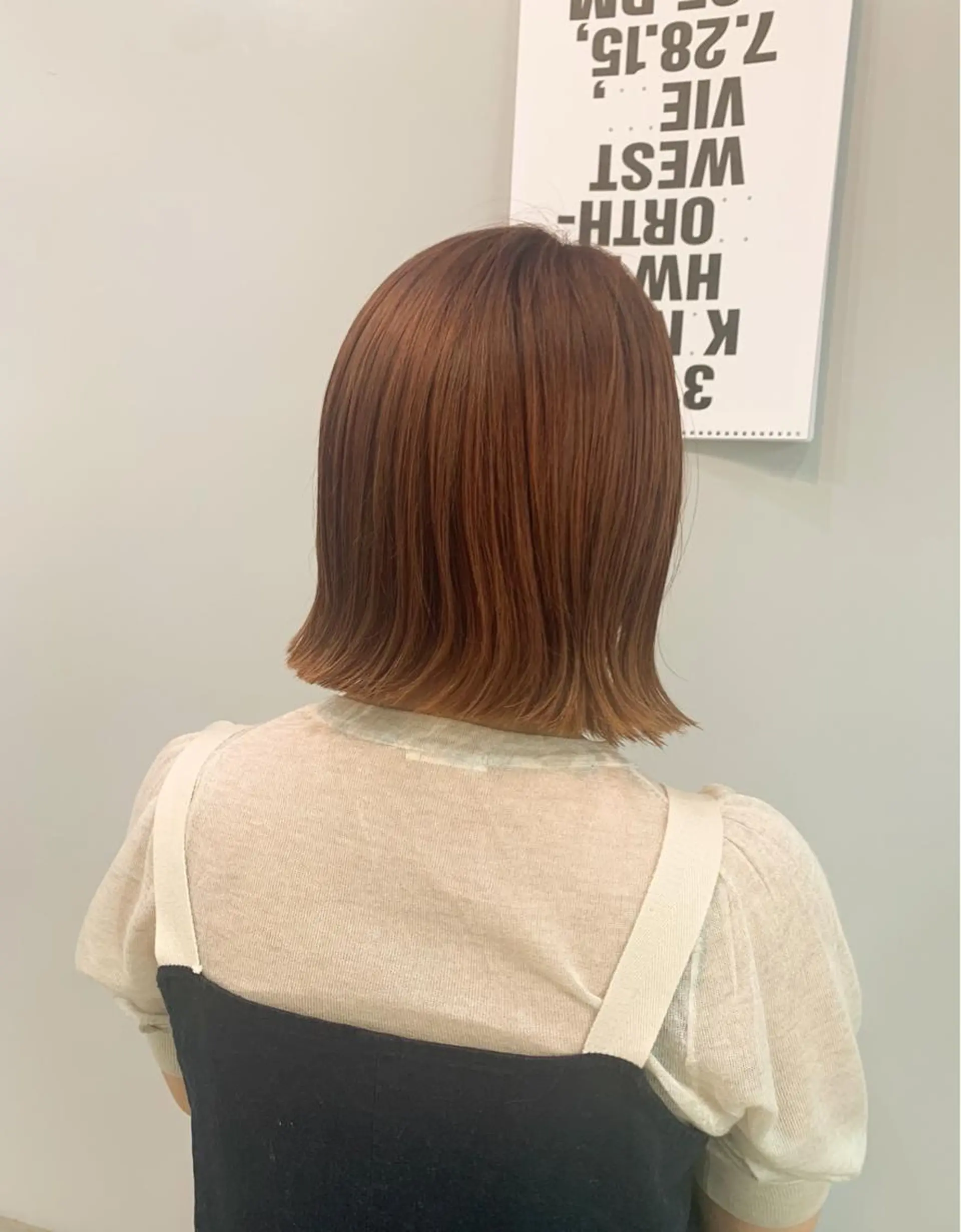 ミディアム ボブ ヘアカラー 高橋 亜紀のヘアスタイル