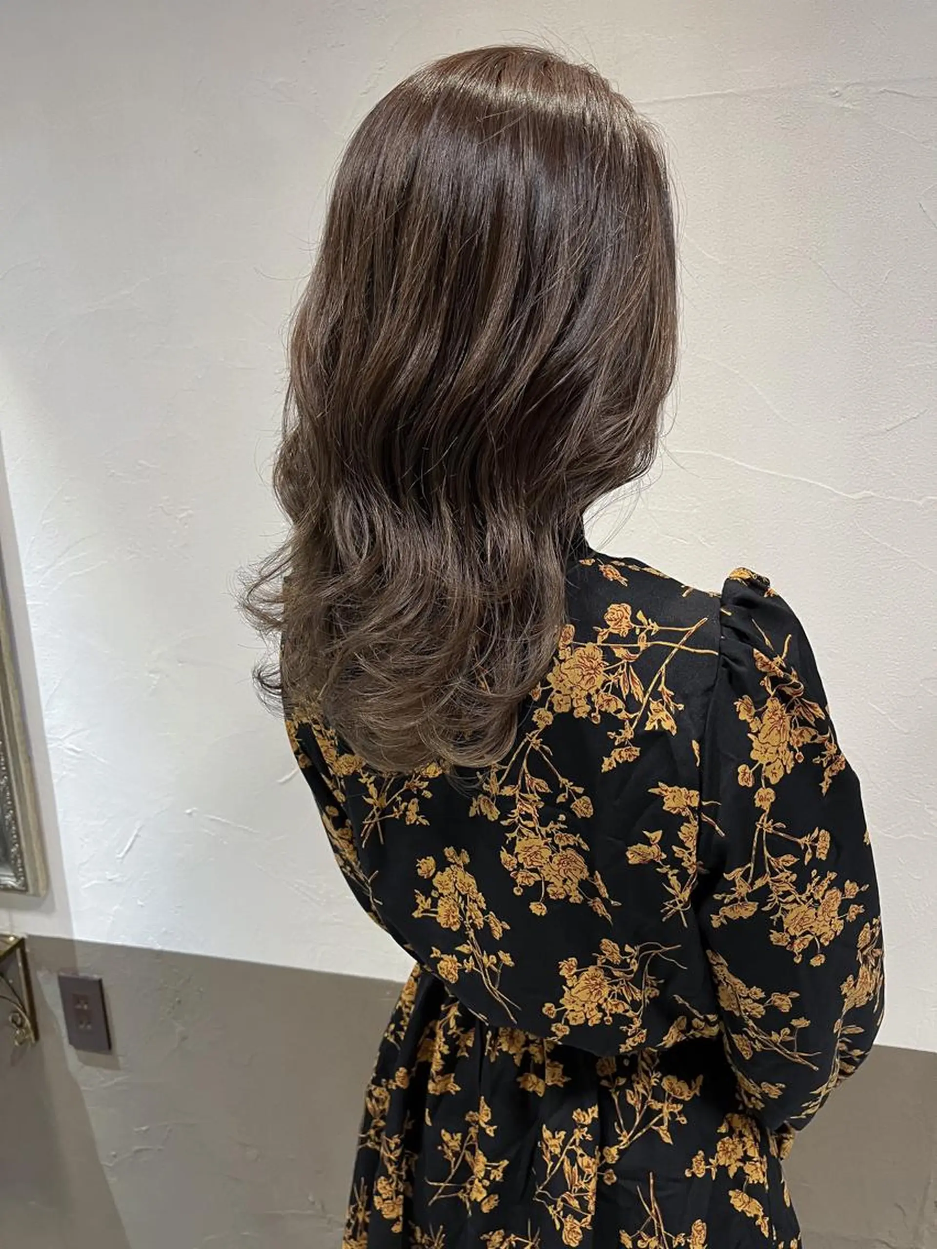 ミディアム カラー 坂井田 浩樹のヘアスタイル