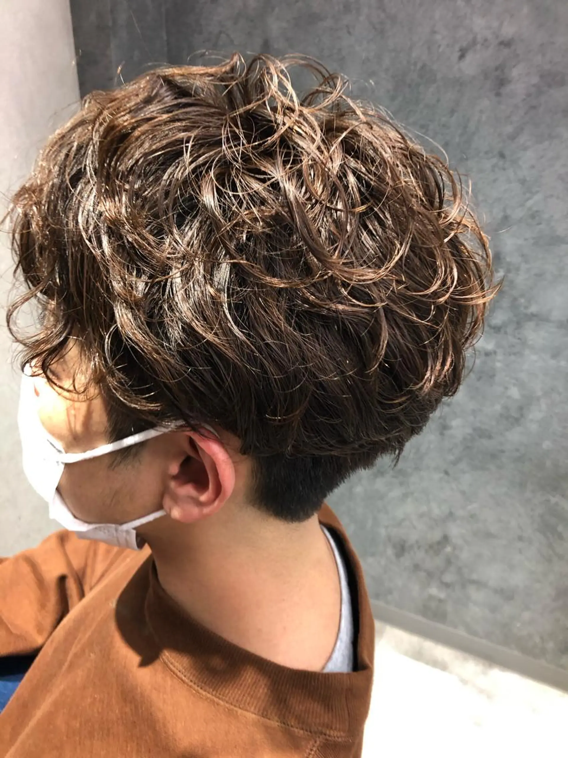 メンズ センターパート Noyヨシモト ヒロトのヘアスタイル