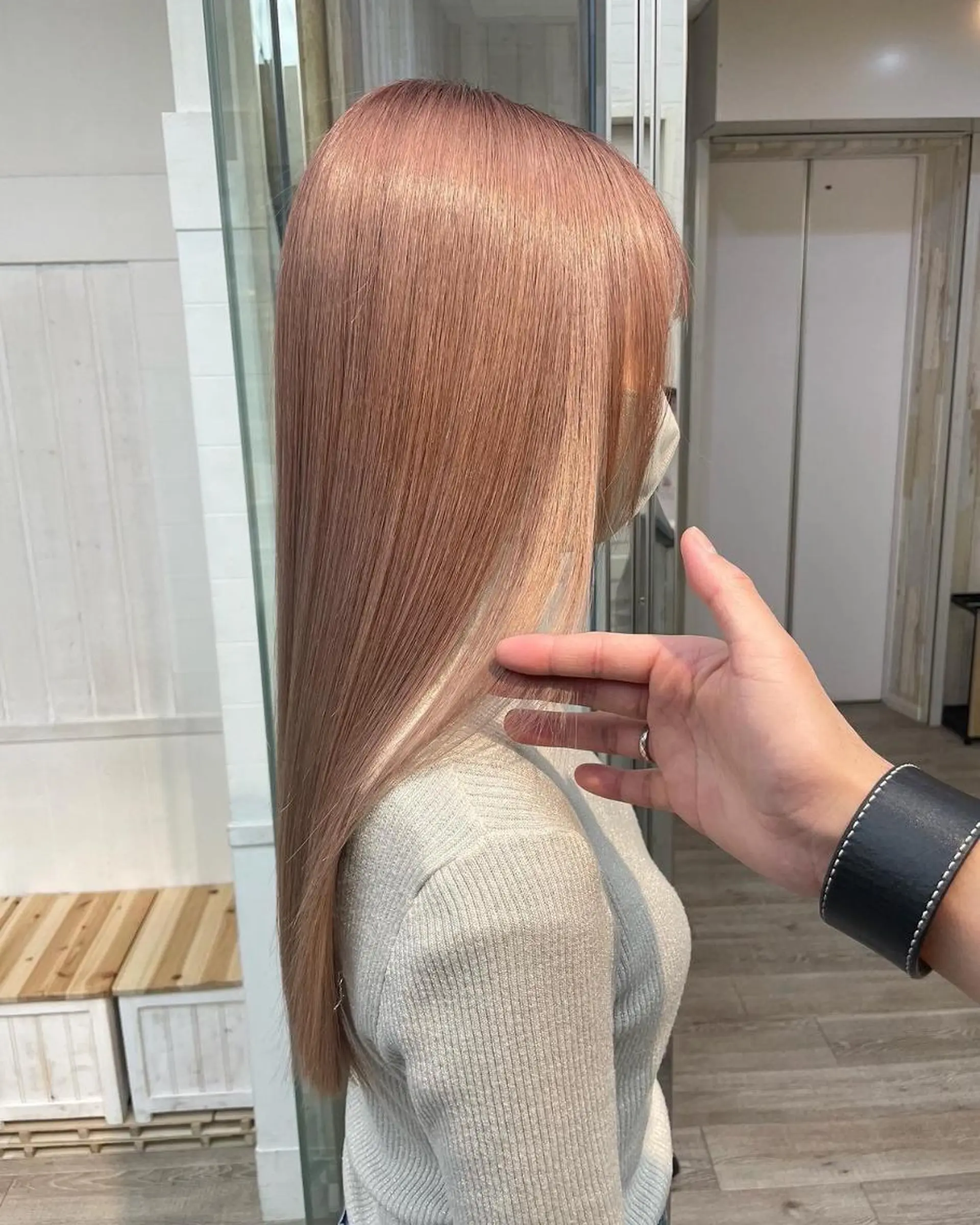 ロング カラー アディクシーカラー ブリーチ 透明感カラー グレージュ イルミナカラー カット ヘアカラー トリートメント N° anfeel 渋谷🪞🫧のヘアスタイル