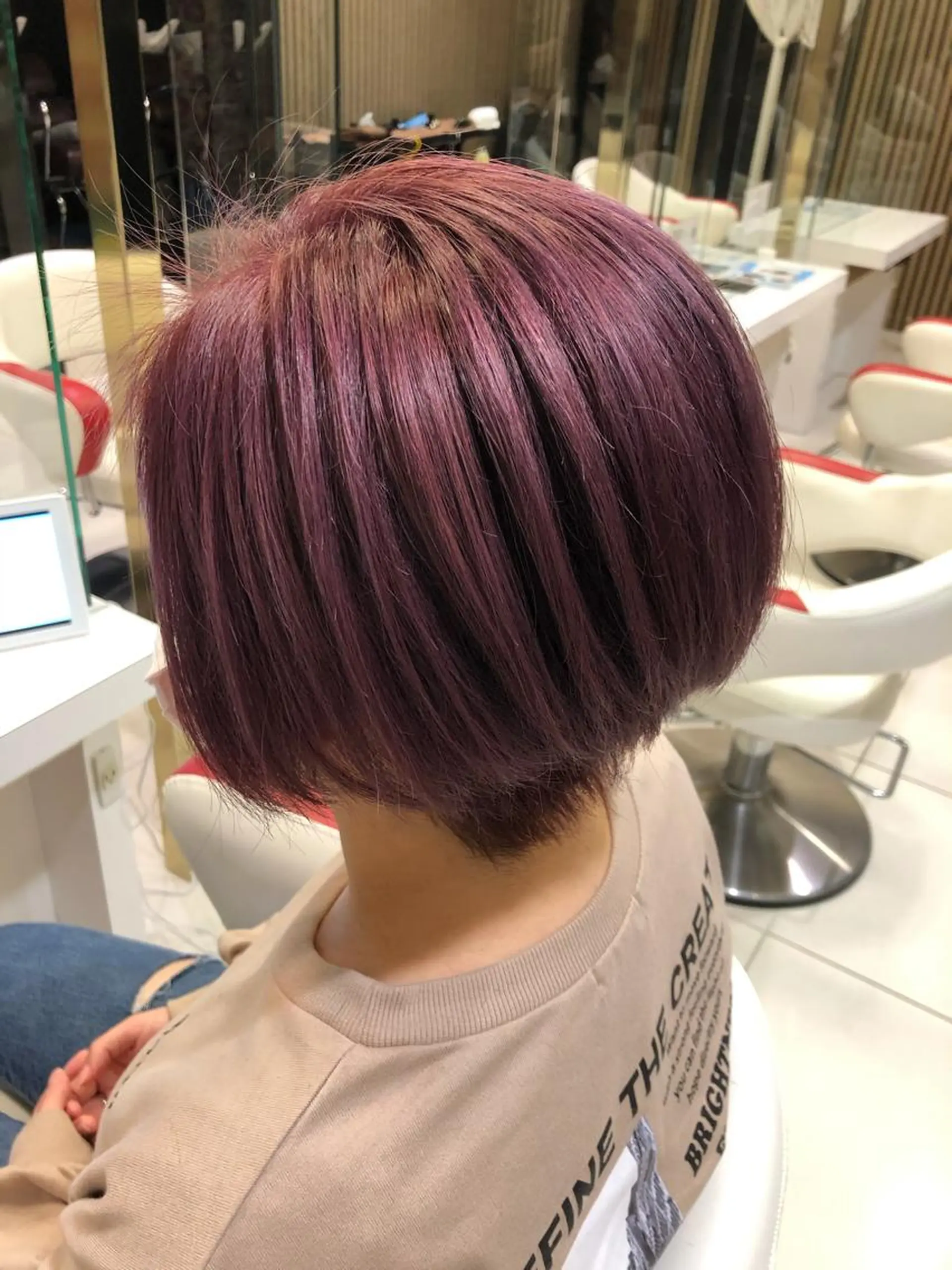 カラー 白髪ぼかし＆ショート ＆ツヤ髪💎YUMAのヘアスタイル